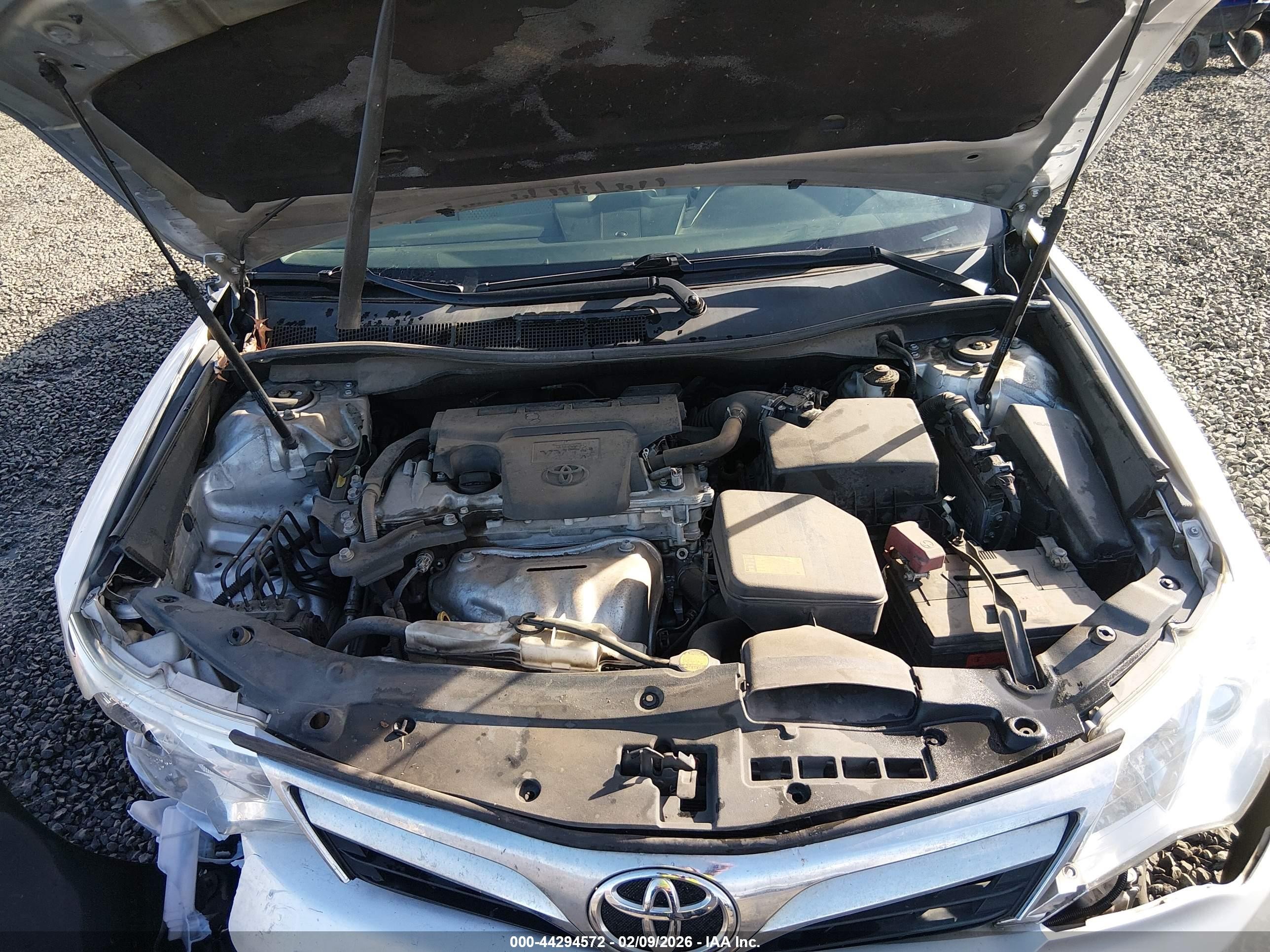 2014 Toyota Camry Xle Silver vin: 4T4BF1FK8ER387145