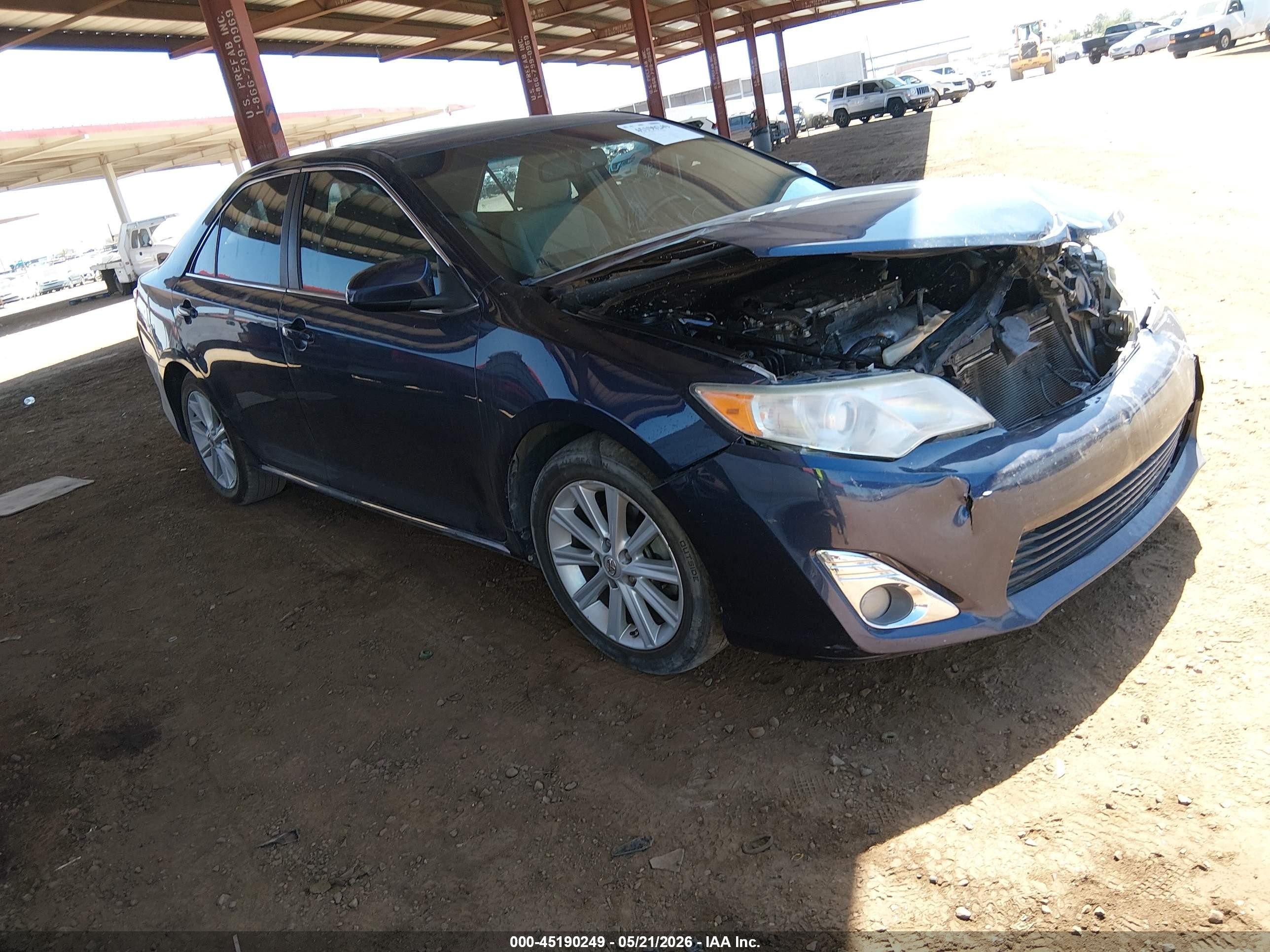 2014 Toyota Camry Xle Blue vin: 4T4BF1FK8ER390028