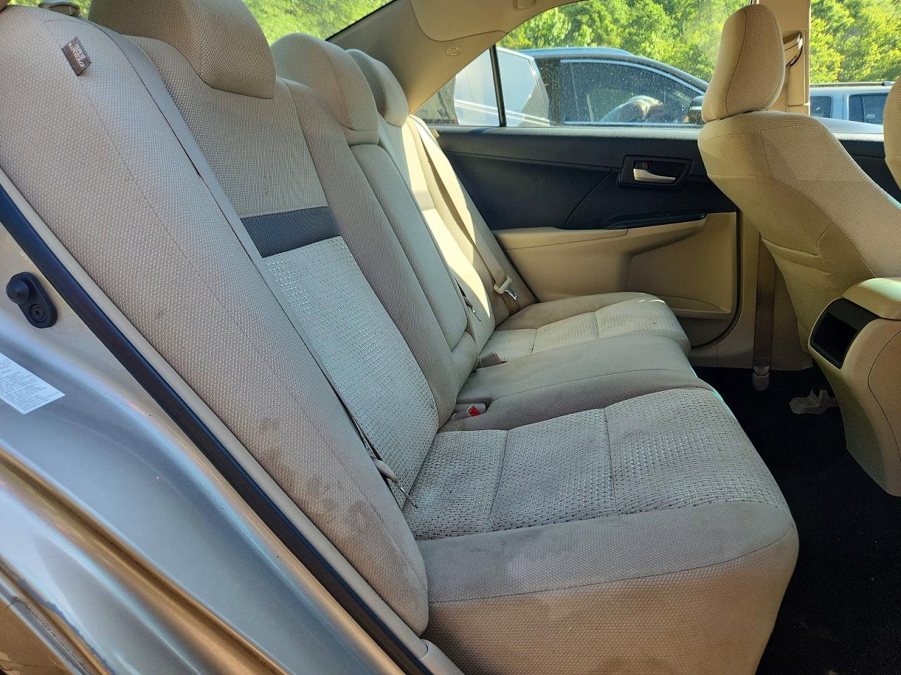 2014 Toyota Camry Le Beige vin: 4T4BF1FK8ER390255