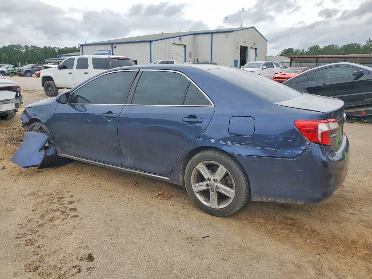 2014 Toyota Camry Le Blue vin: 4T4BF1FK8ER391163