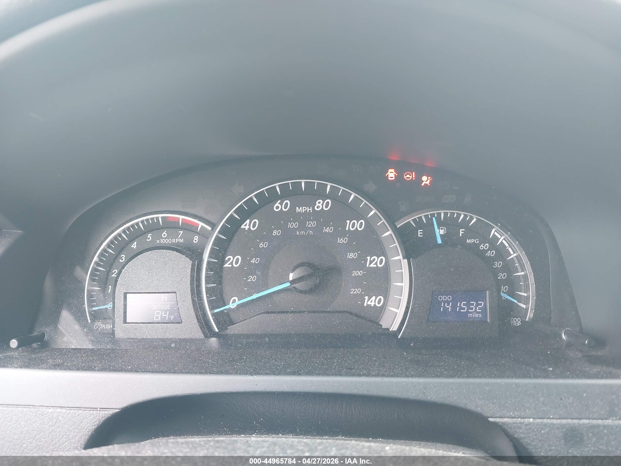 2014 Toyota Camry Xle Золотой vin: 4T4BF1FK8ER420385