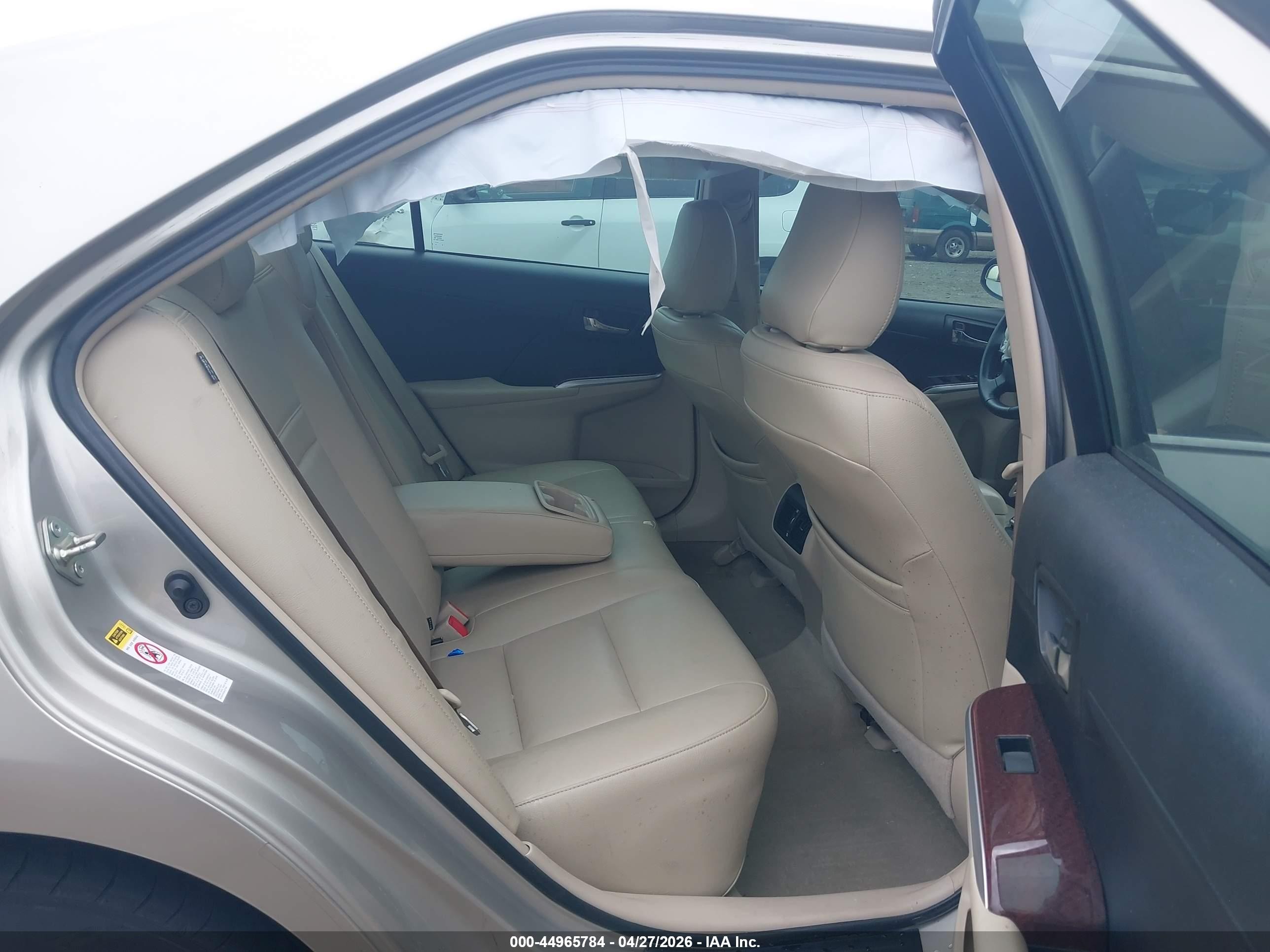 2014 Toyota Camry Xle Золотой vin: 4T4BF1FK8ER420385