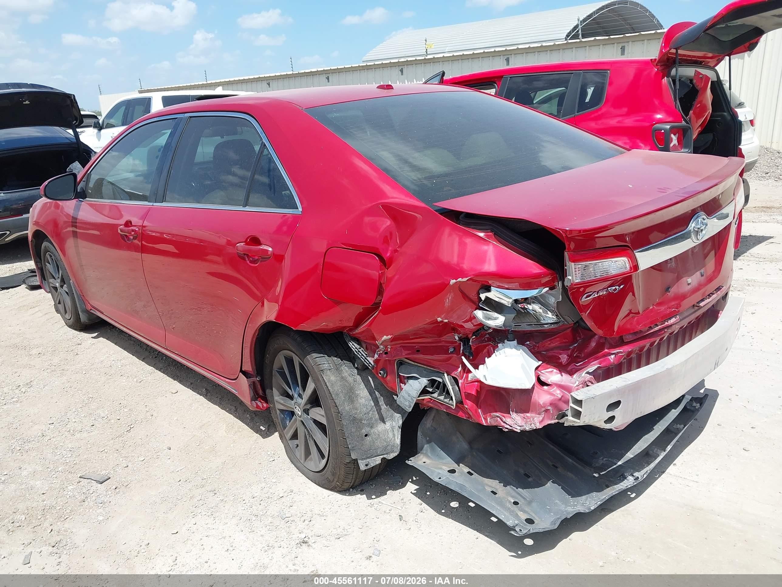 2014 Toyota Camry Xle Red vin: 4T4BF1FK8ER420807