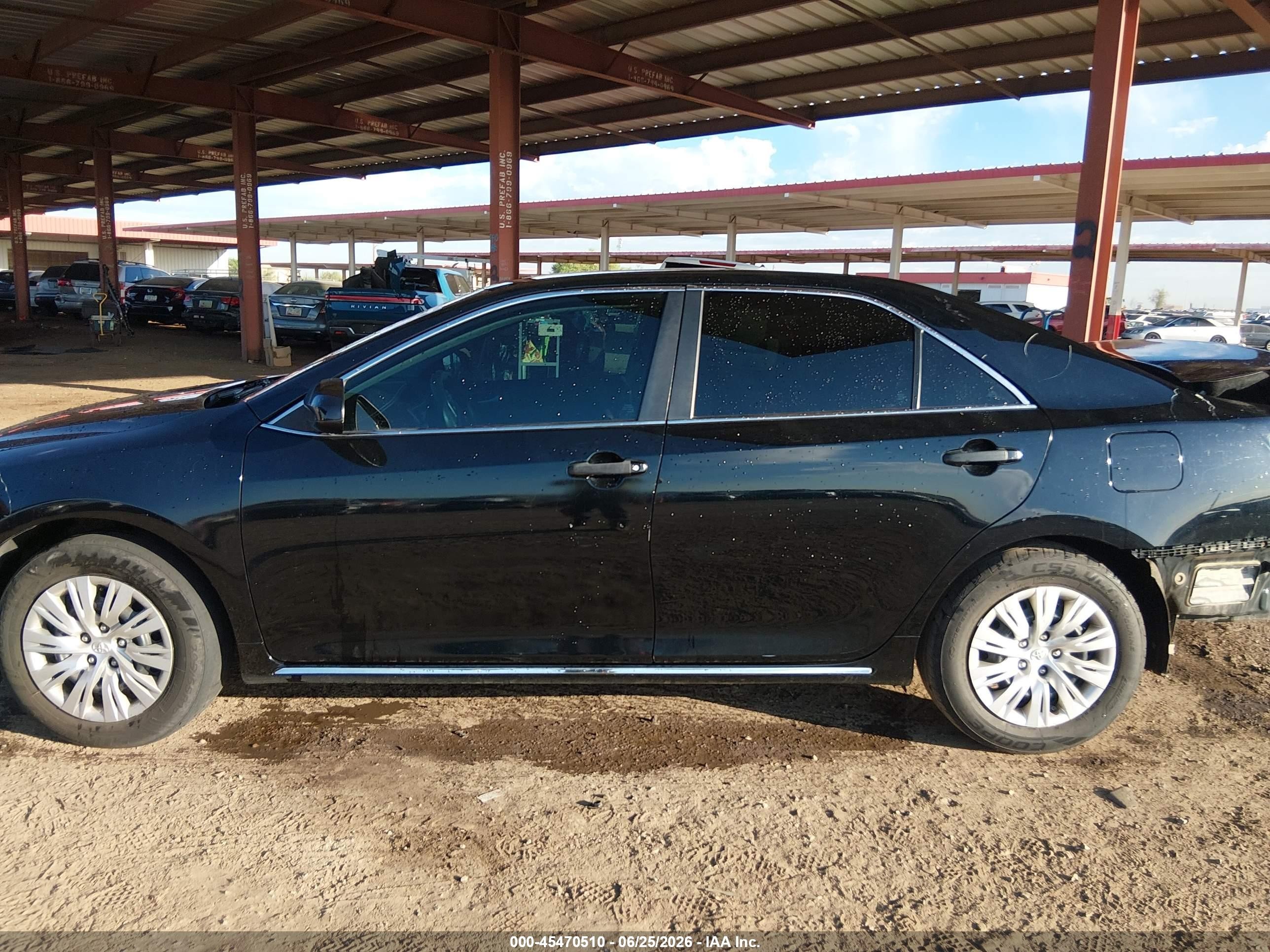 2014 Toyota Camry Le Black vin: 4T4BF1FK8ER421472
