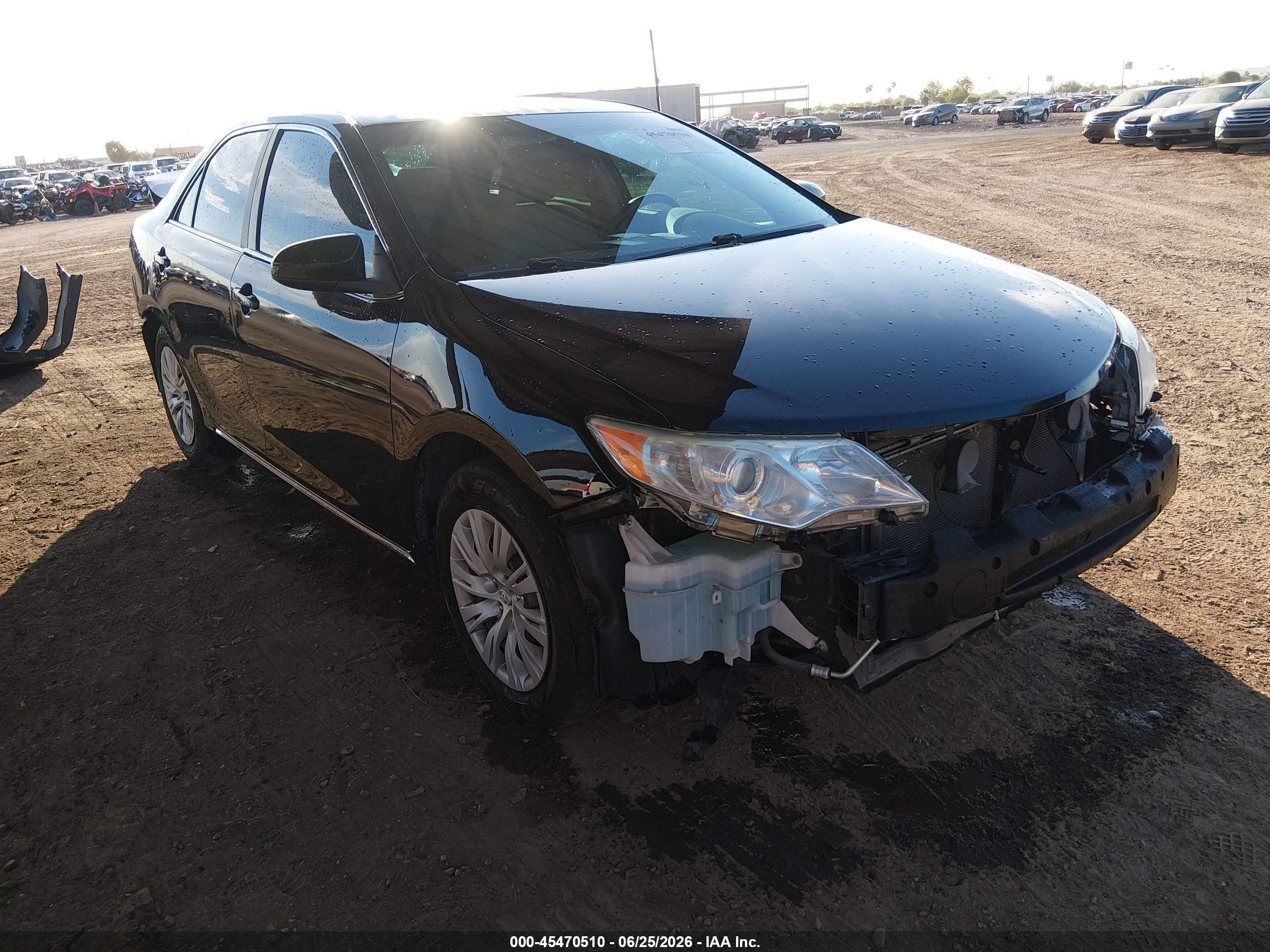 2014 Toyota Camry Le Black vin: 4T4BF1FK8ER421472