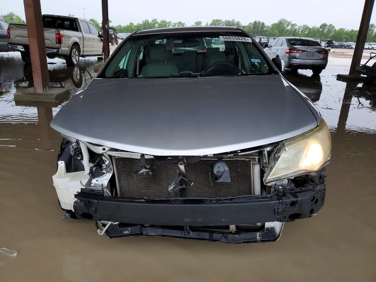2014 Toyota Camry Le Серебряный vin: 4T4BF1FK8ER427921