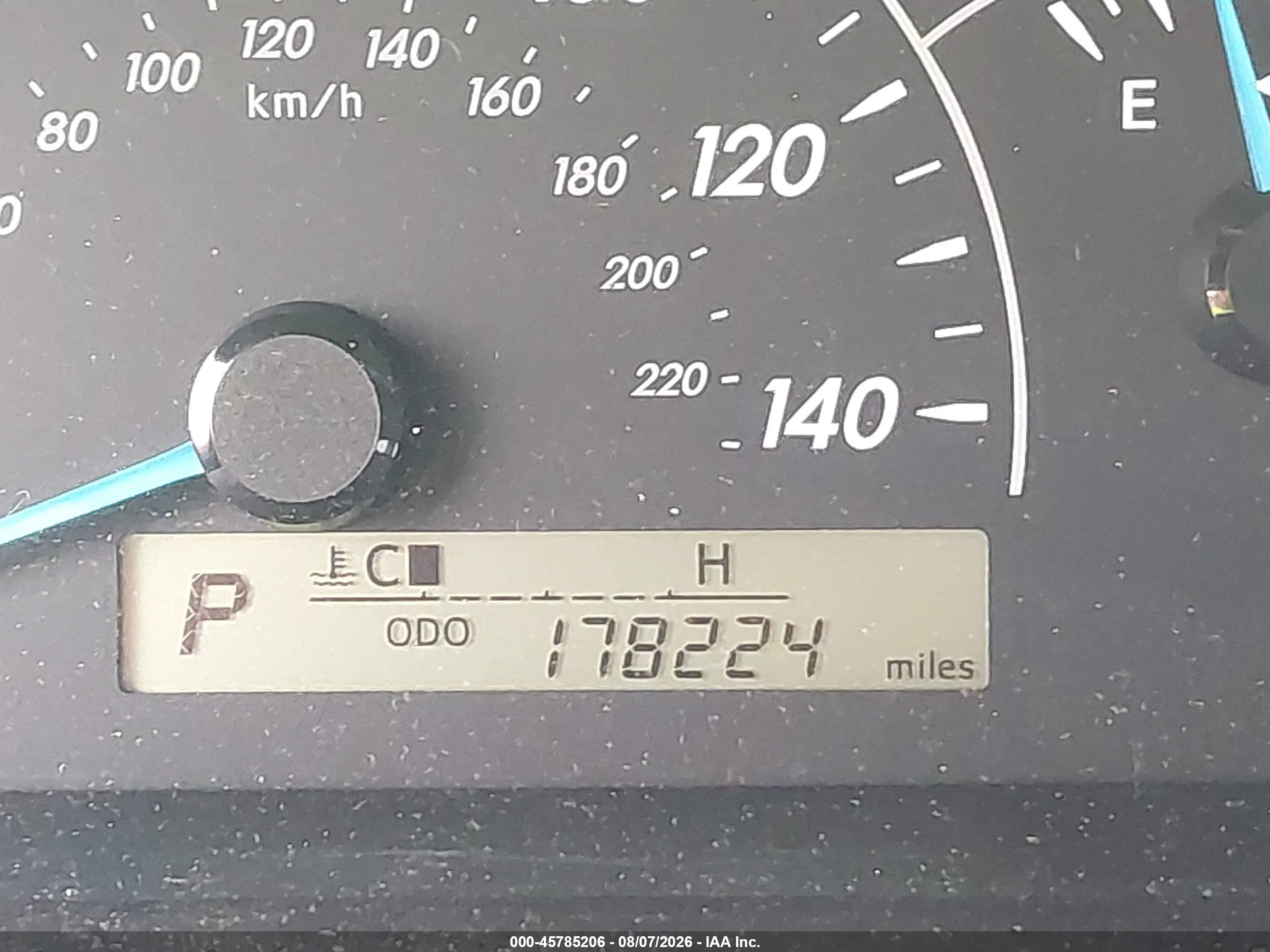 2014 Toyota Camry L Silver vin: 4T4BF1FK8ER431175