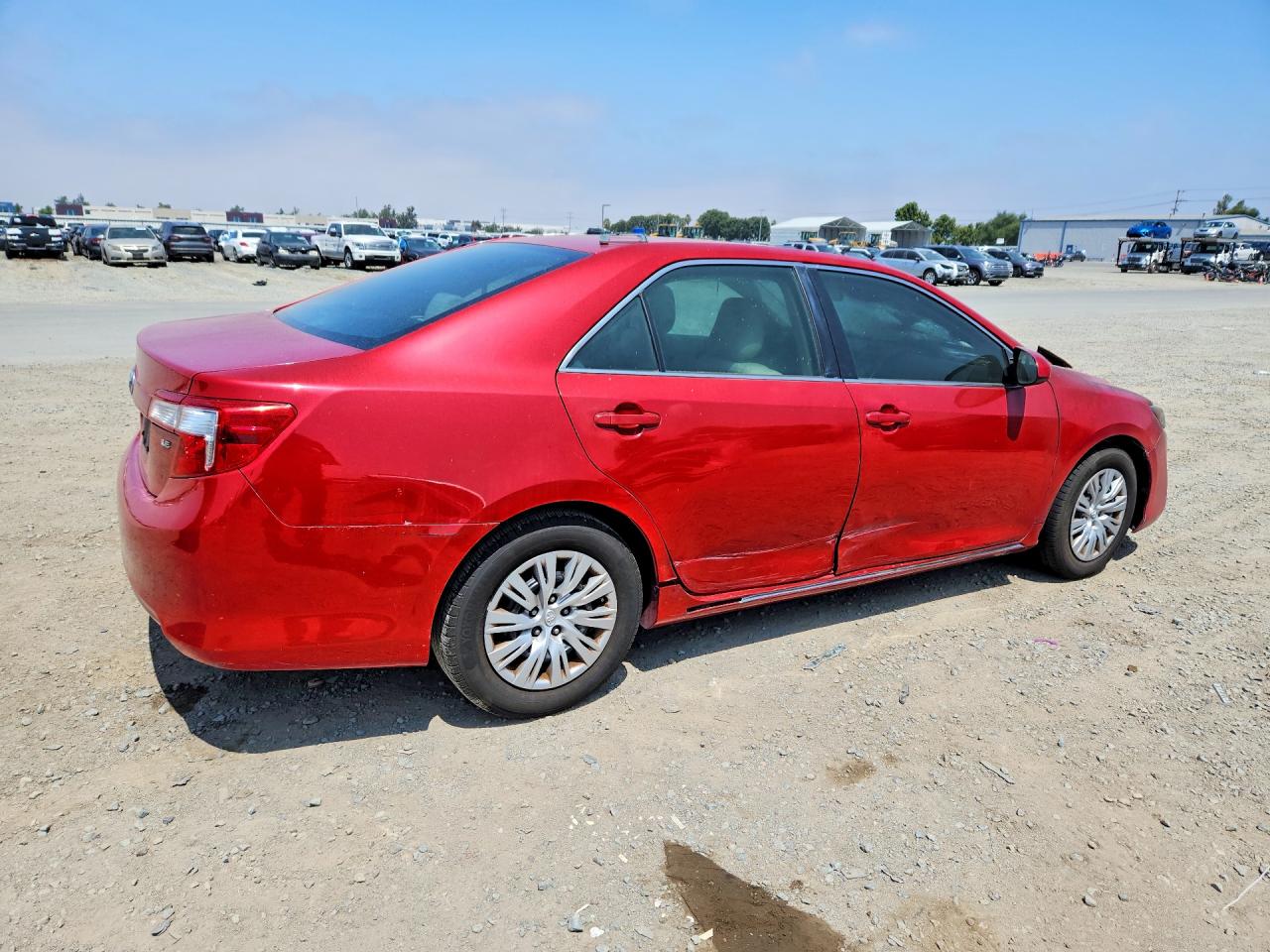 2014 Toyota Camry Le Red vin: 4T4BF1FK8ER438126