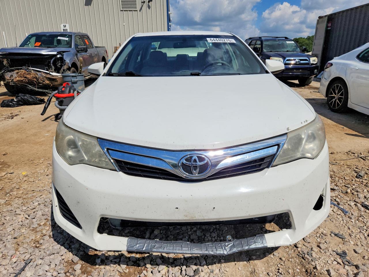 2014 Toyota Camry Le White vin: 4T4BF1FK8ER441348
