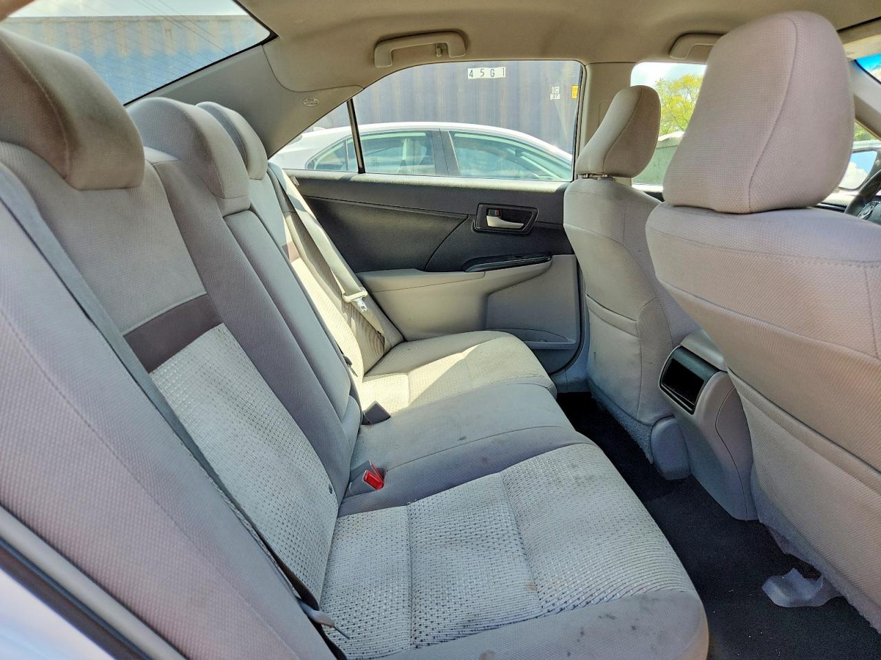 2014 Toyota Camry Le White vin: 4T4BF1FK8ER441348