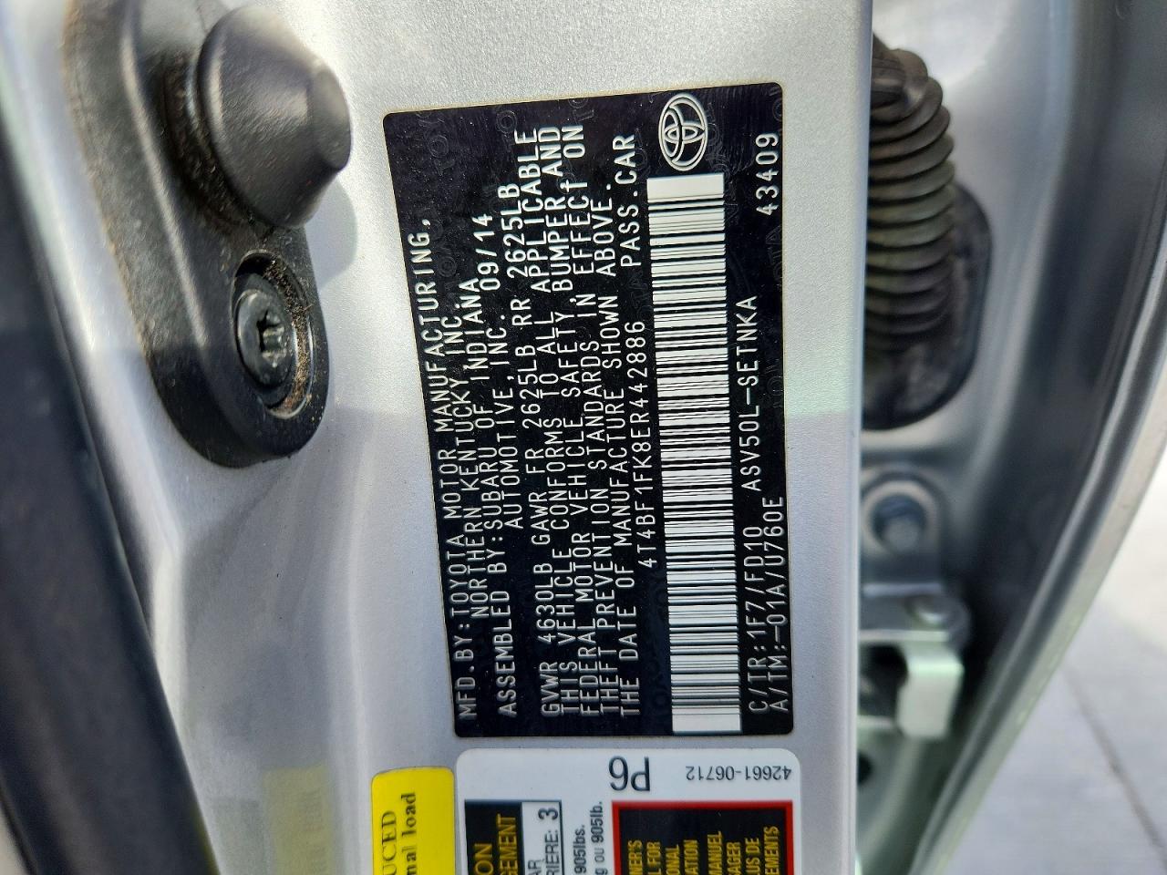 2014 Toyota Camry Le Silver vin: 4T4BF1FK8ER442886