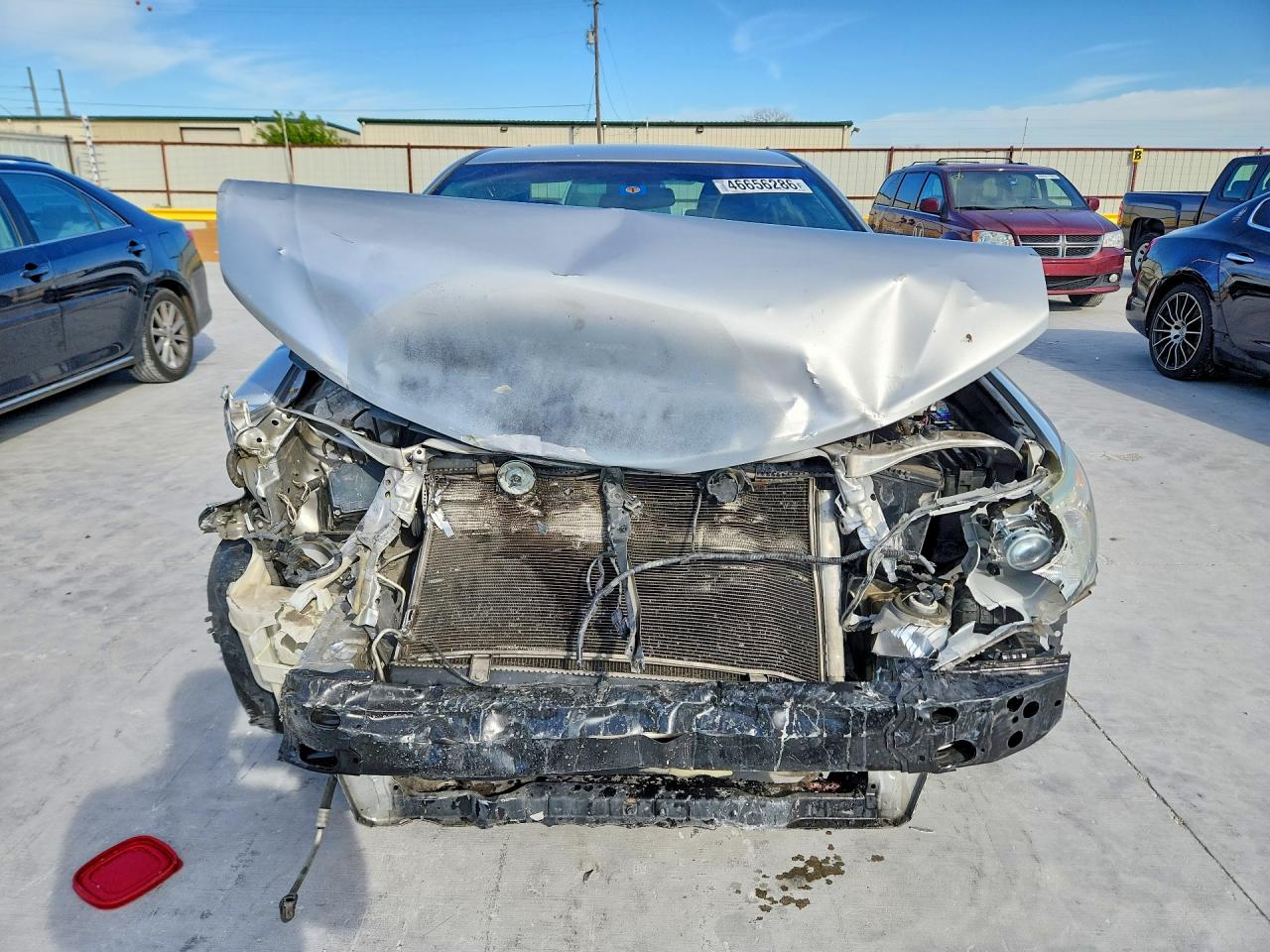 2014 Toyota Camry Le Silver vin: 4T4BF1FK8ER442886