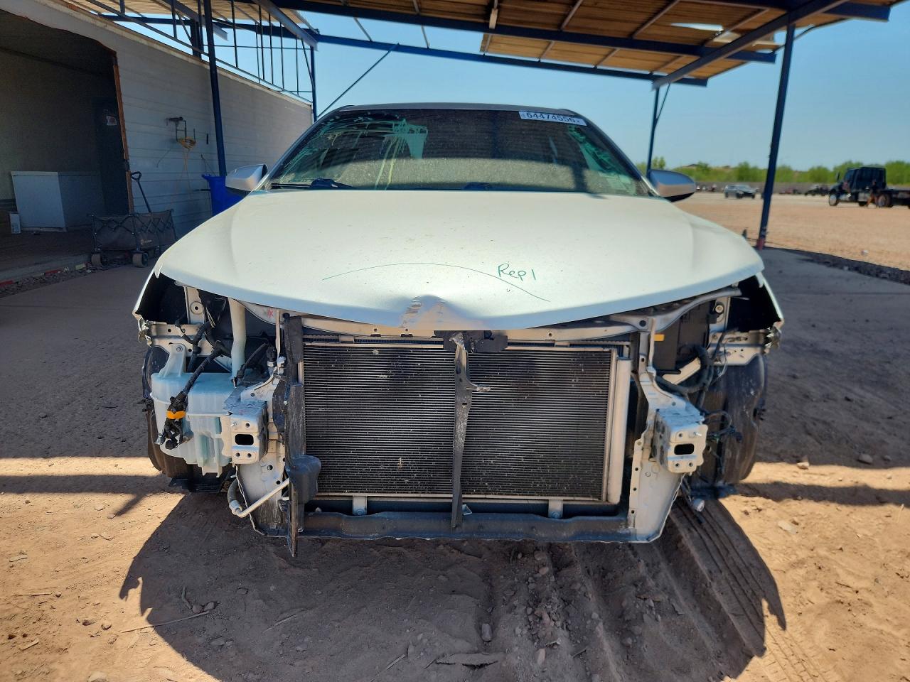 2014 Toyota Camry Le Silver vin: 4T4BF1FK8ER444542