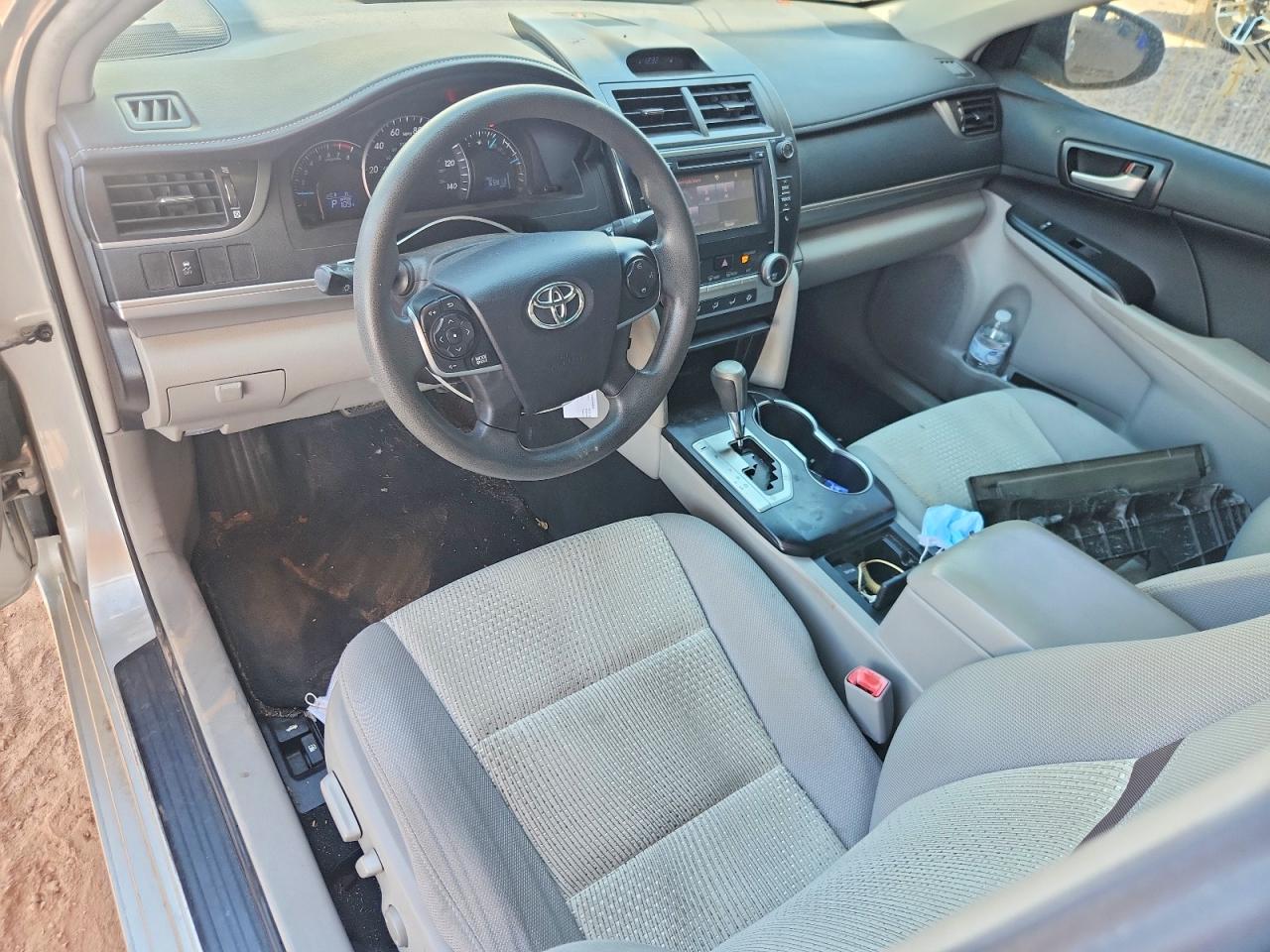 2014 Toyota Camry Le Silver vin: 4T4BF1FK8ER444542