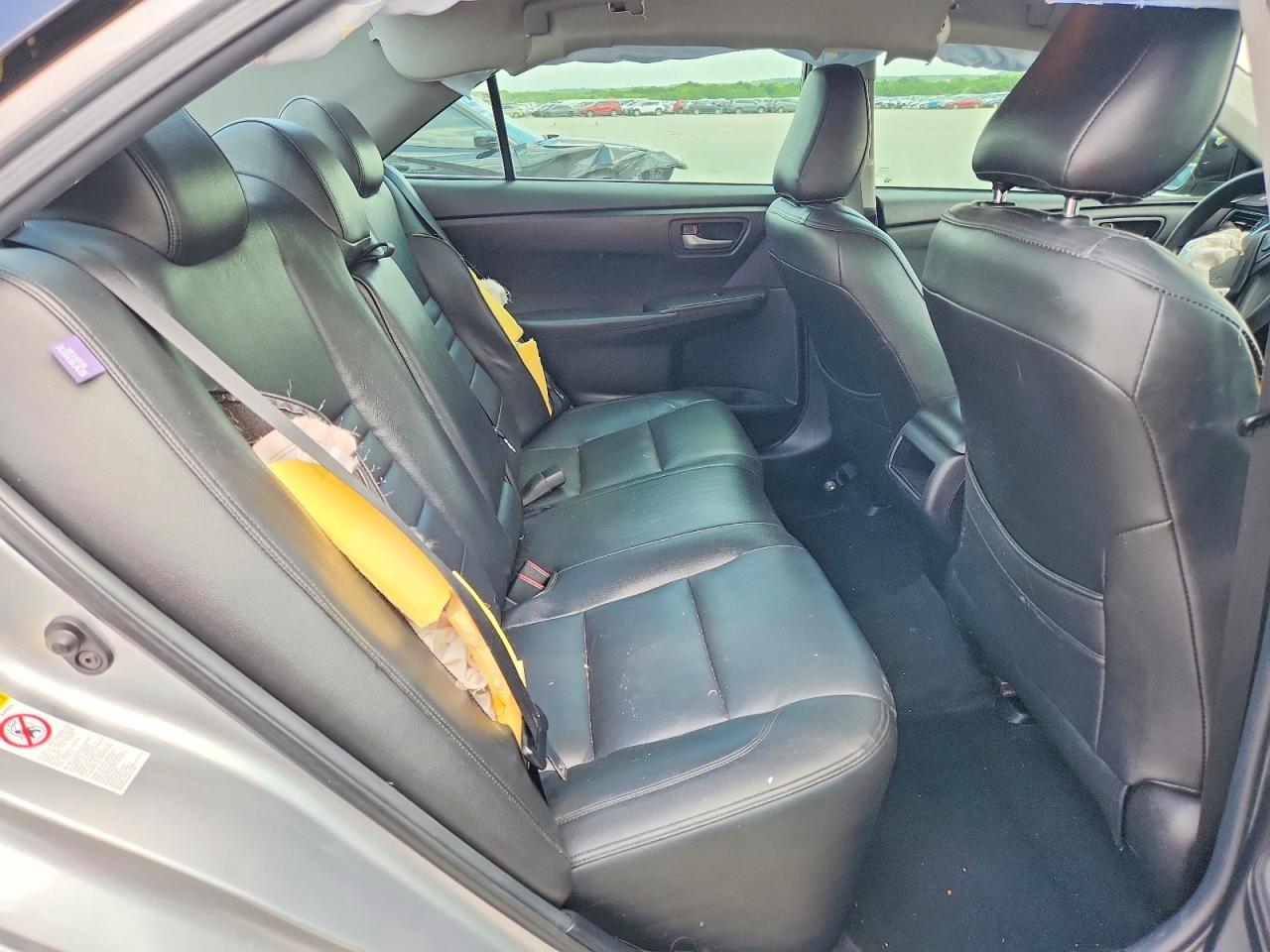 2015 Toyota Camry Le Silver vin: 4T4BF1FK8FR447183