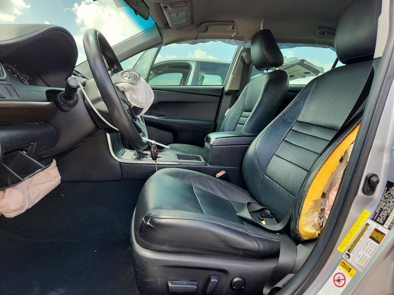 2015 Toyota Camry Le Silver vin: 4T4BF1FK8FR447183