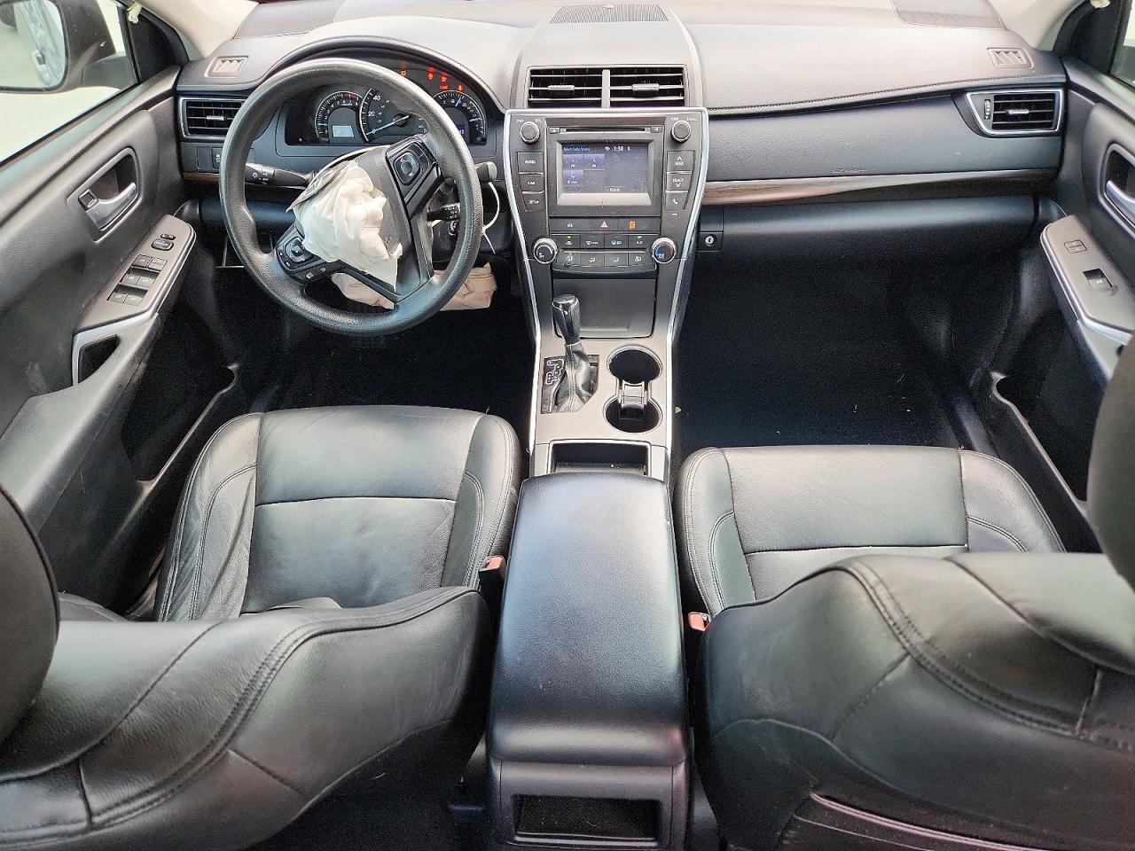 2015 Toyota Camry Le Silver vin: 4T4BF1FK8FR447183