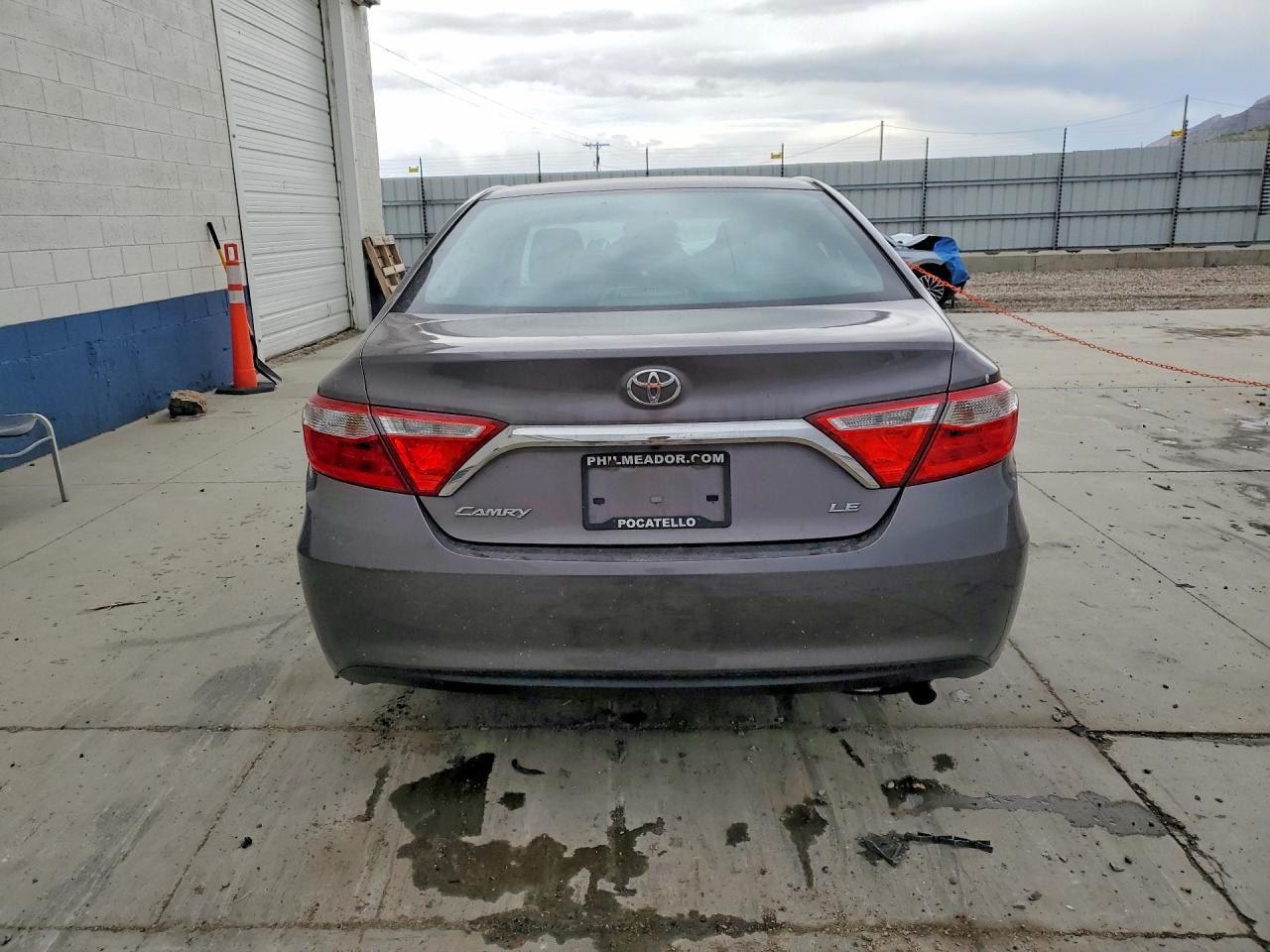 2015 Toyota Camry Le Серый vin: 4T4BF1FK8FR448124