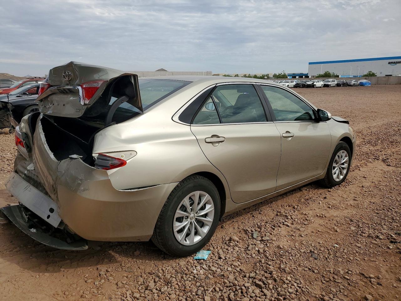 2015 Toyota Camry Le Бежевый vin: 4T4BF1FK8FR449807