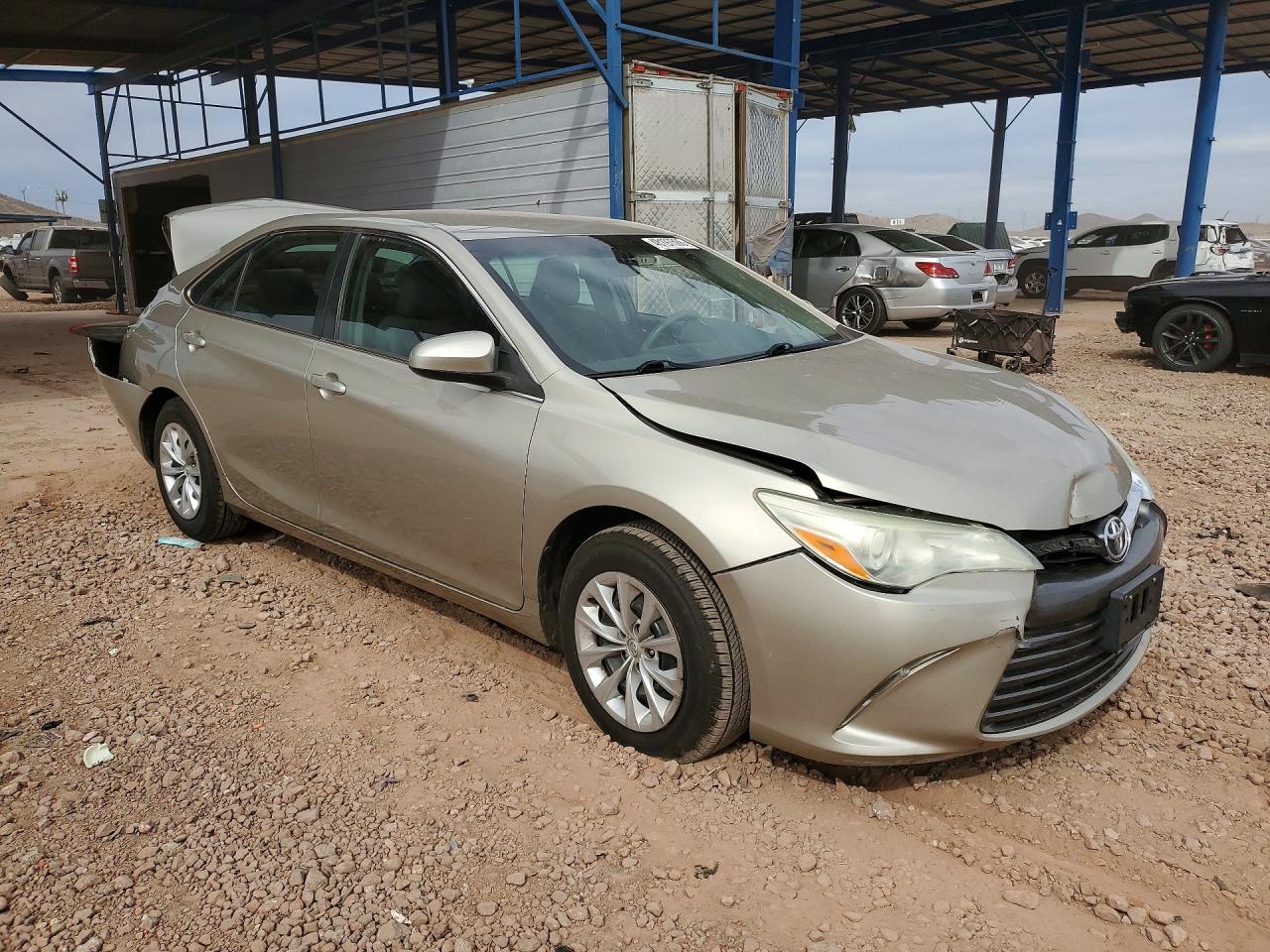 2015 Toyota Camry Le Бежевый vin: 4T4BF1FK8FR449807