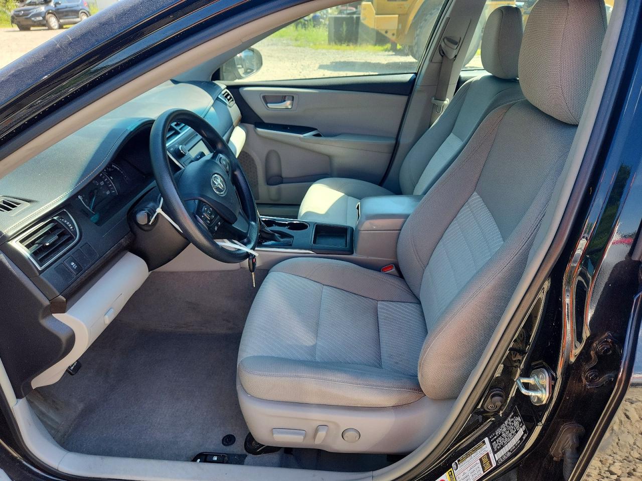 2015 Toyota Camry Le Черный vin: 4T4BF1FK8FR456210