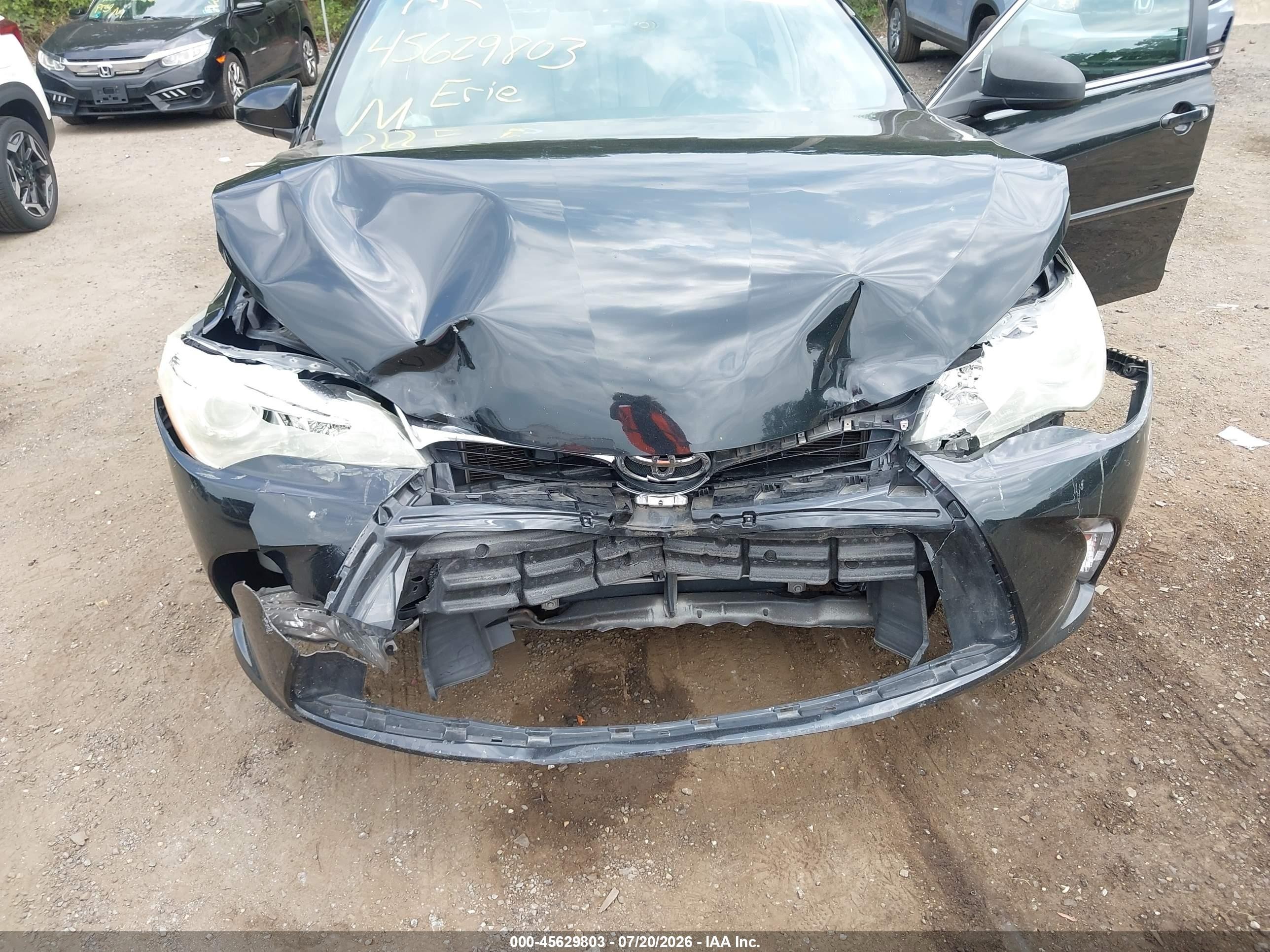 2015 Toyota Camry Le Black vin: 4T4BF1FK8FR460256