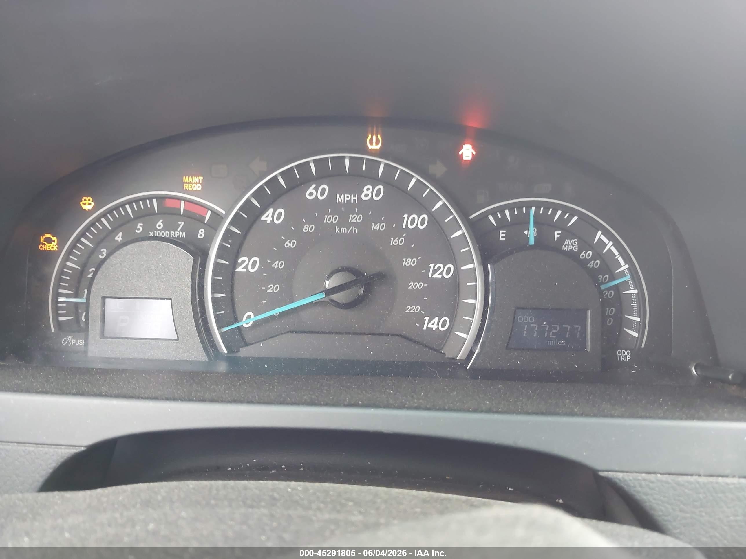 2015 Toyota Camry Le Серый vin: 4T4BF1FK8FR461701