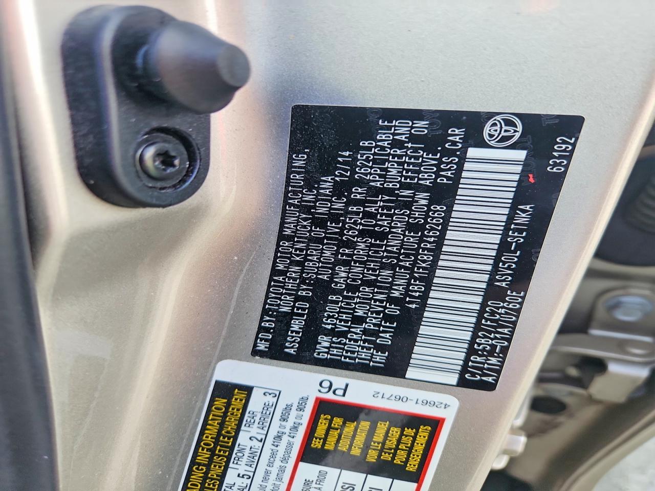 2015 Toyota Camry Le Gold vin: 4T4BF1FK8FR462668