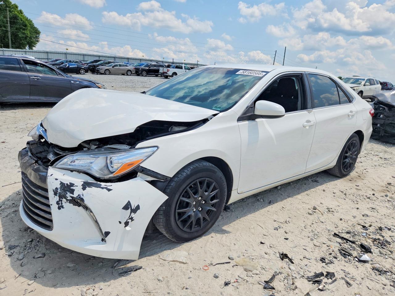 2015 Toyota Camry Le White vin: 4T4BF1FK8FR467613