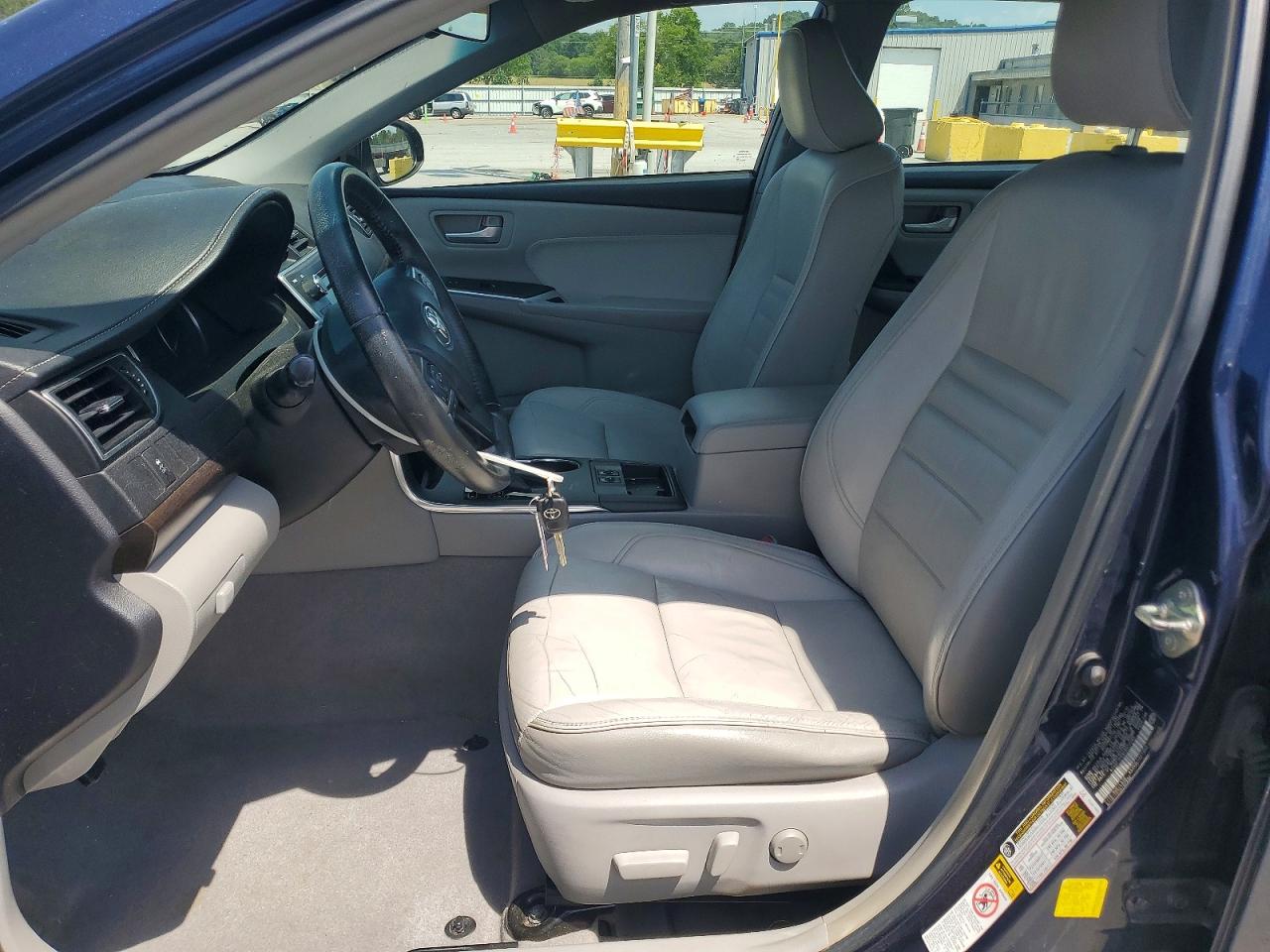2015 Toyota Camry Xle Синий vin: 4T4BF1FK8FR477283