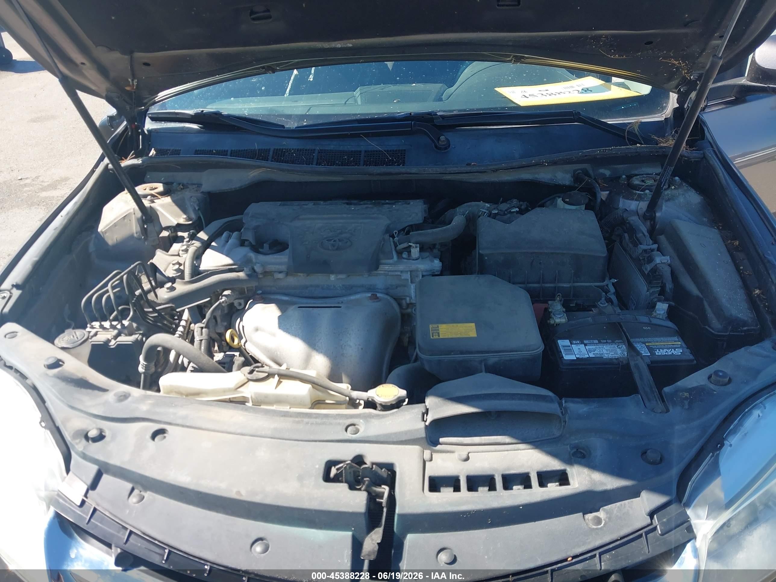 2015 Toyota Camry Le Gray vin: 4T4BF1FK8FR487635