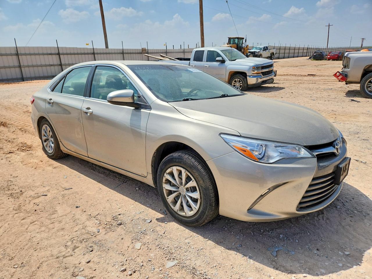 2015 Toyota Camry Le Beige vin: 4T4BF1FK8FR502151