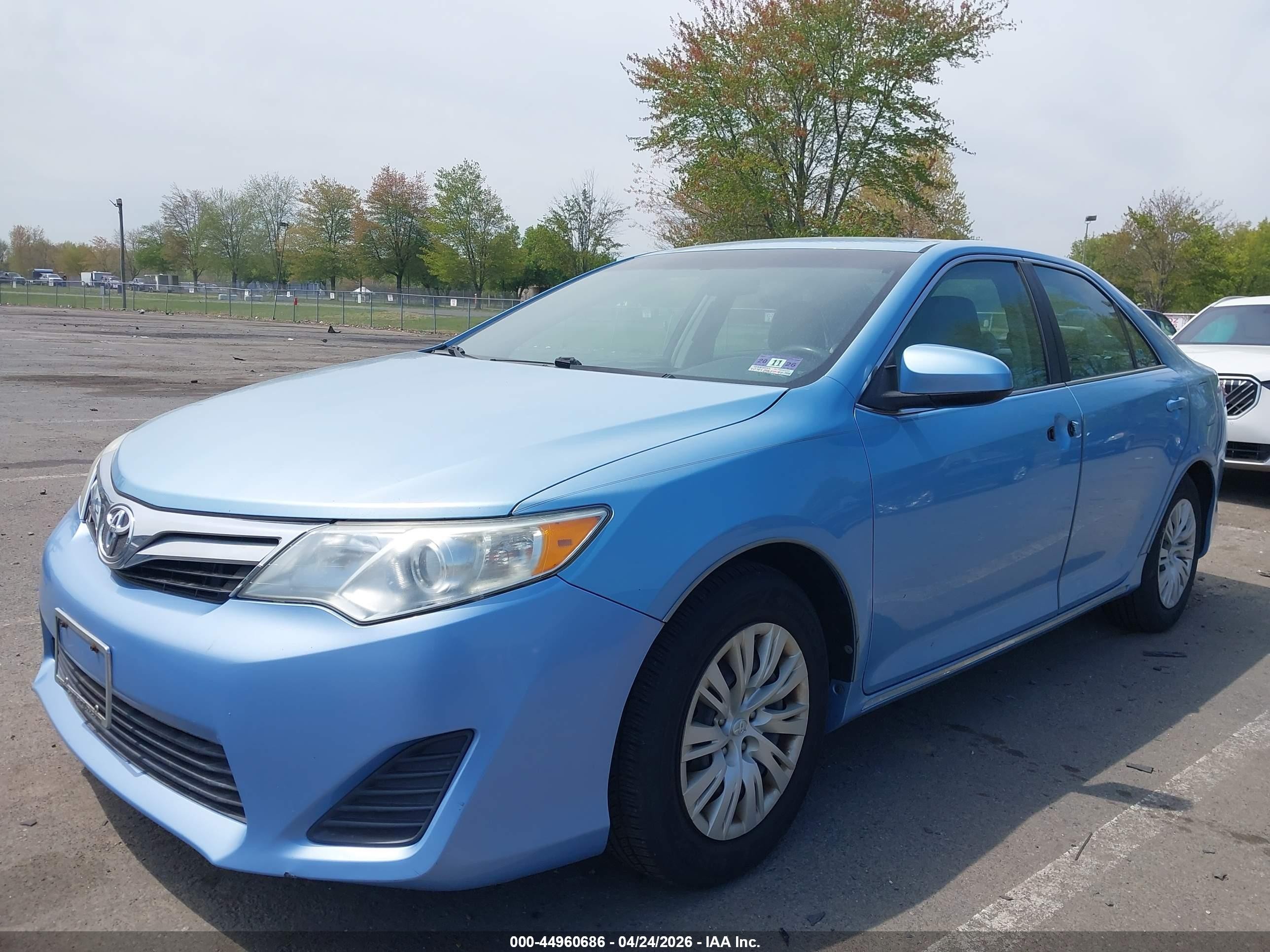 2012 Toyota Camry Le Синий vin: 4T4BF1FK9CR163699