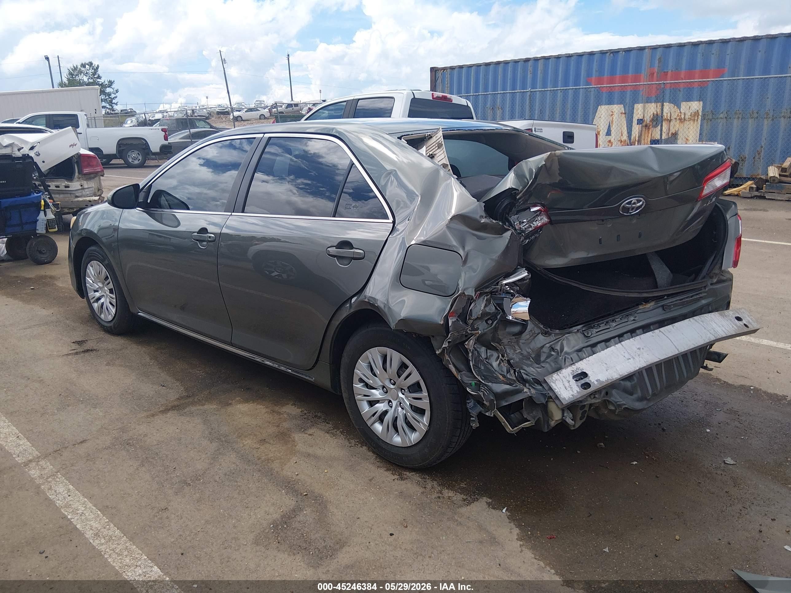 2012 Toyota Camry Le Green vin: 4T4BF1FK9CR165064