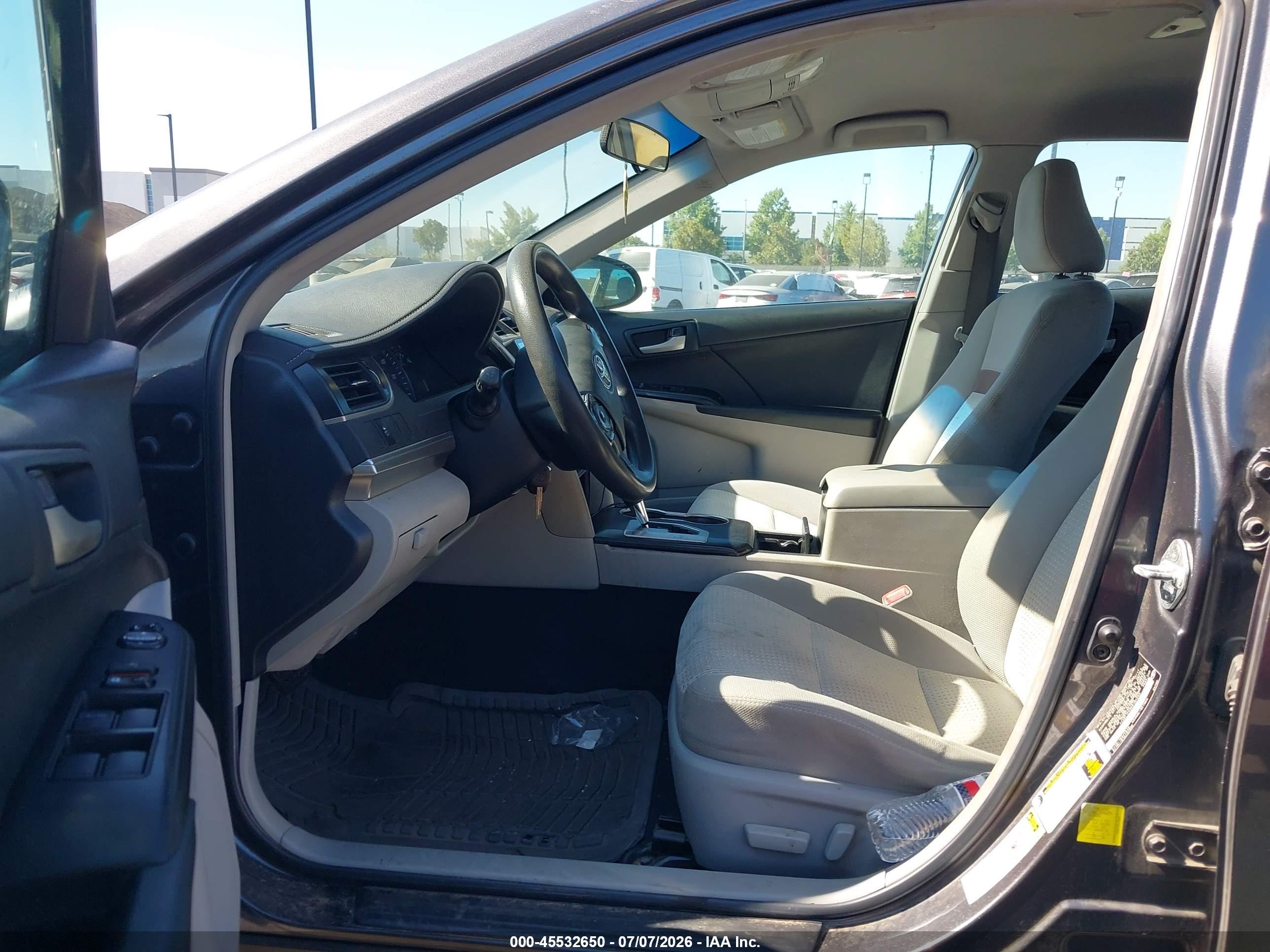 2012 Toyota Camry Le Gray vin: 4T4BF1FK9CR184293