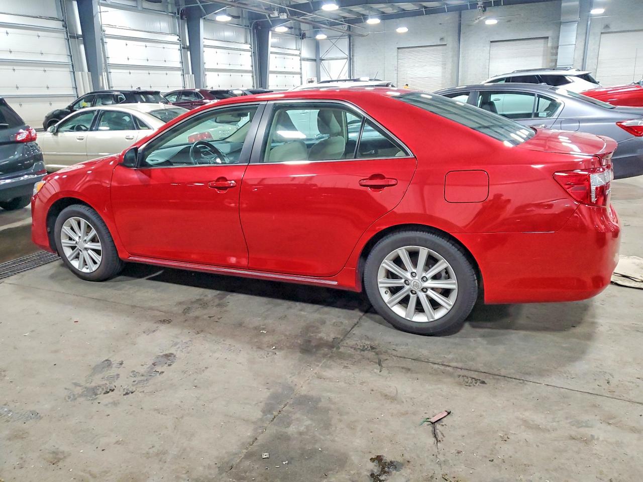 2012 Toyota Camry Xle Red vin: 4T4BF1FK9CR208785