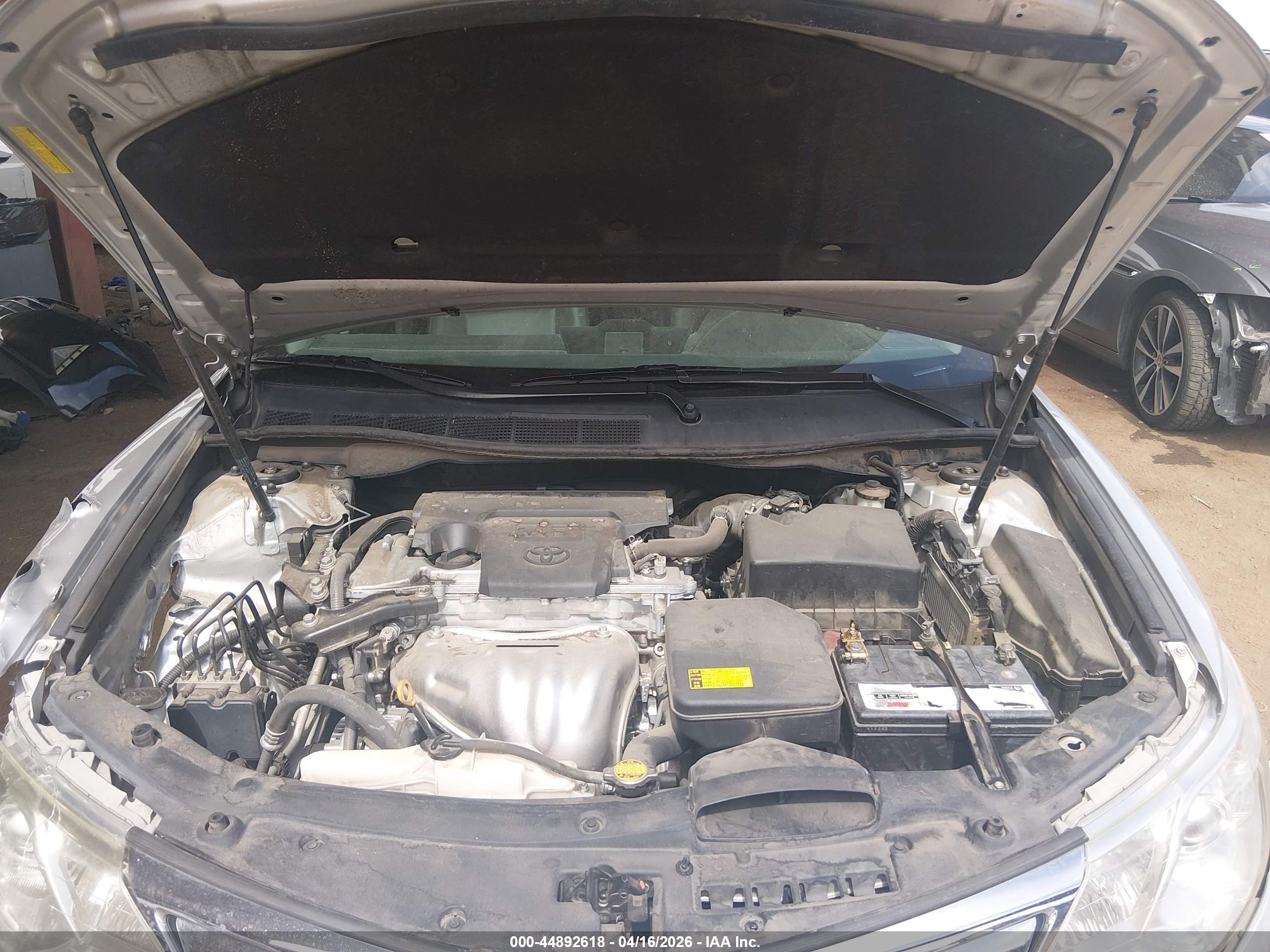 2012 Toyota Camry Le Серебряный vin: 4T4BF1FK9CR212576