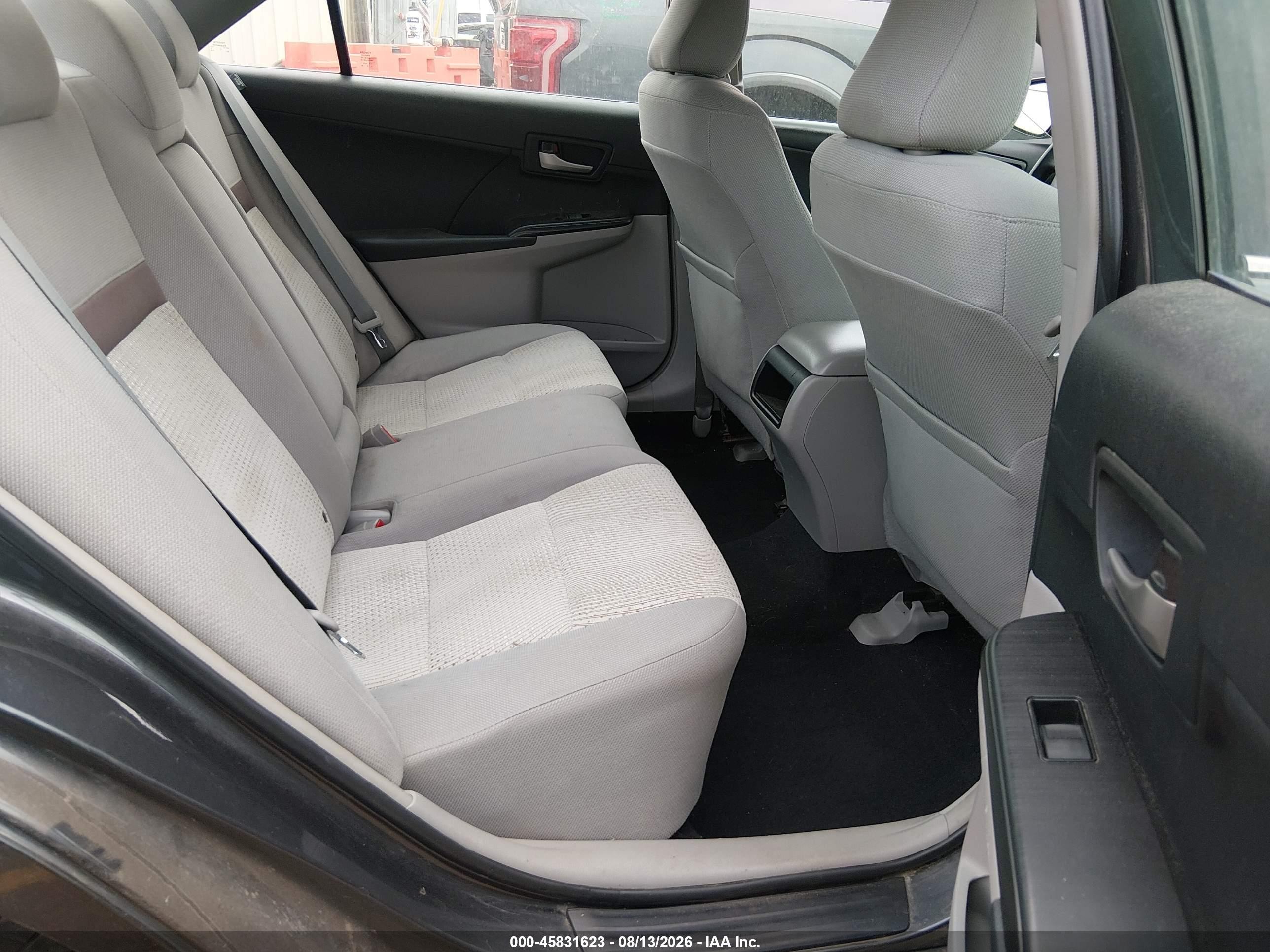 2012 Toyota Camry Le Gray vin: 4T4BF1FK9CR243035
