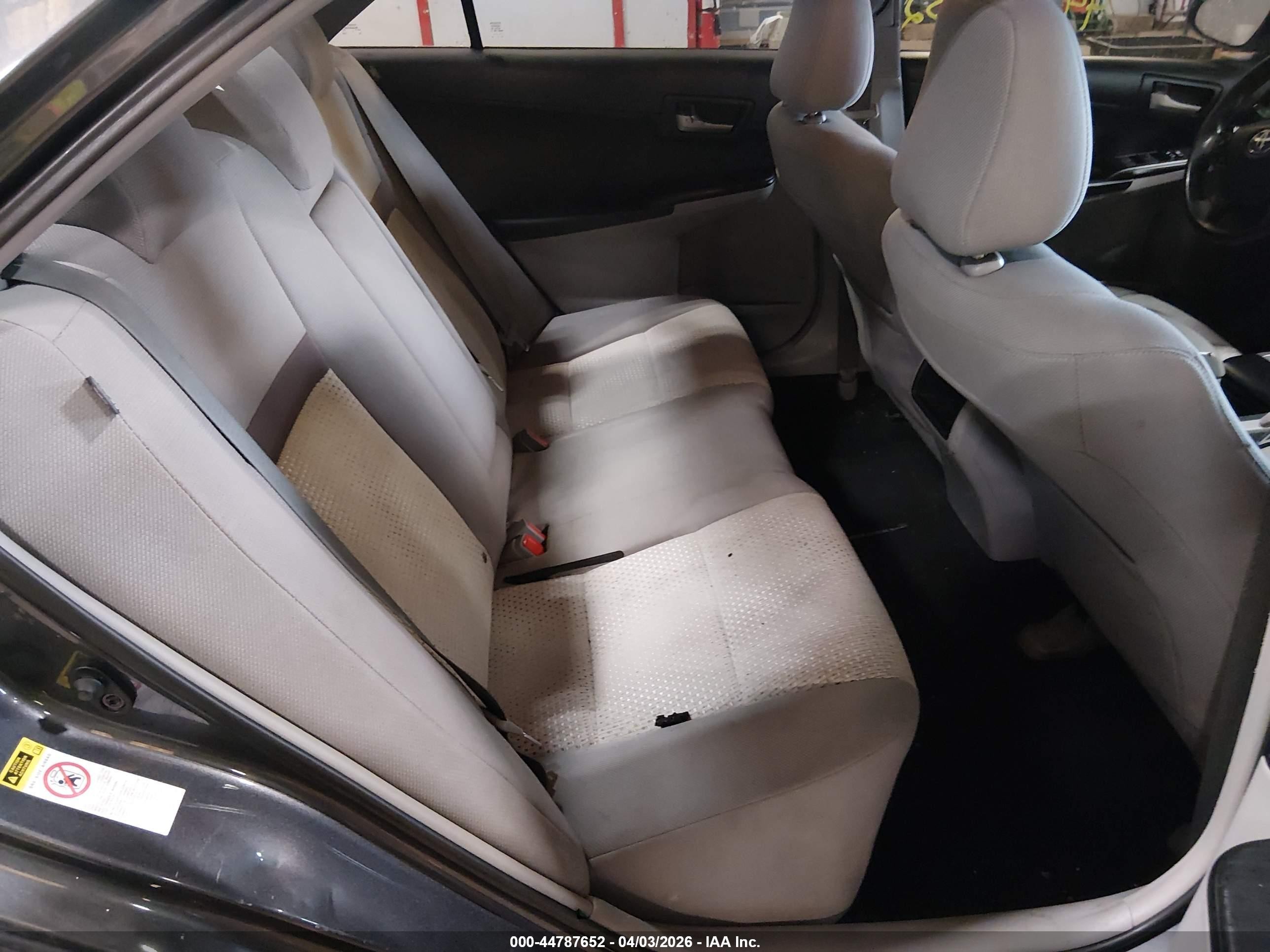 2012 Toyota Camry Le Gray vin: 4T4BF1FK9CR243083