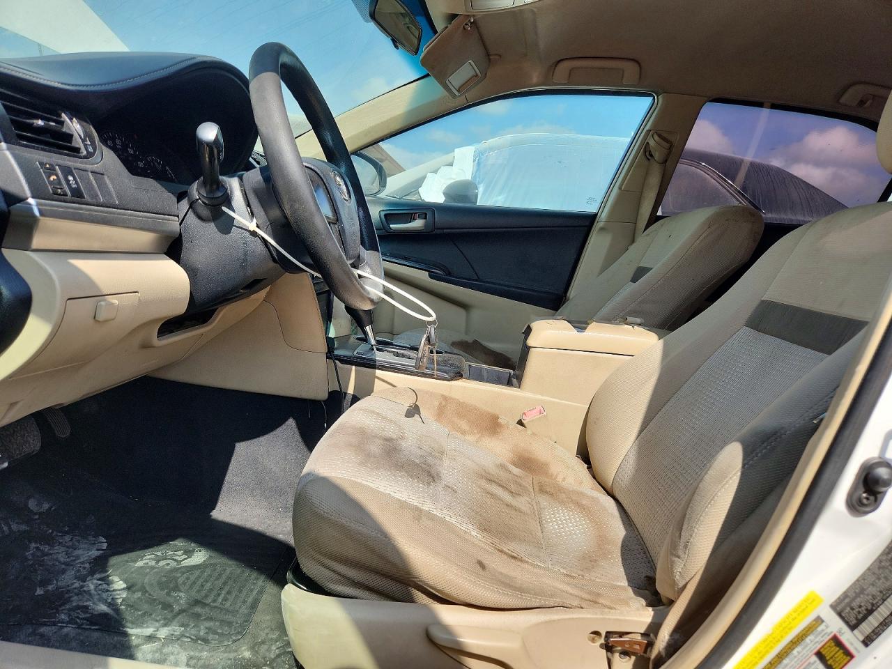 2012 Toyota Camry L Белый vin: 4T4BF1FK9CR249434