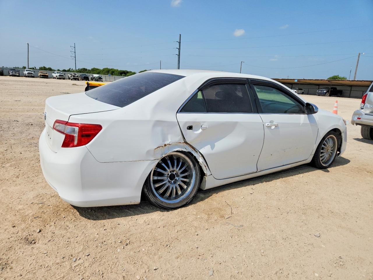 2012 Toyota Camry L Белый vin: 4T4BF1FK9CR249434