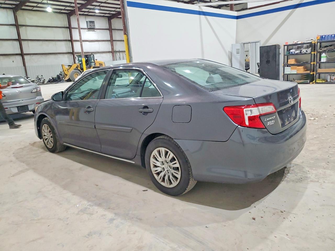 2012 Toyota Camry Le Gray vin: 4T4BF1FK9CR250258