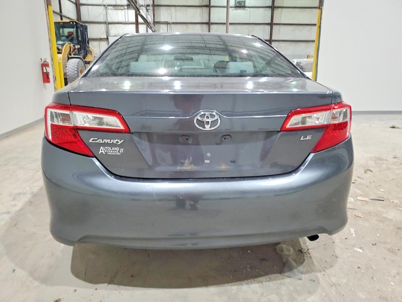2012 Toyota Camry Le Gray vin: 4T4BF1FK9CR250258
