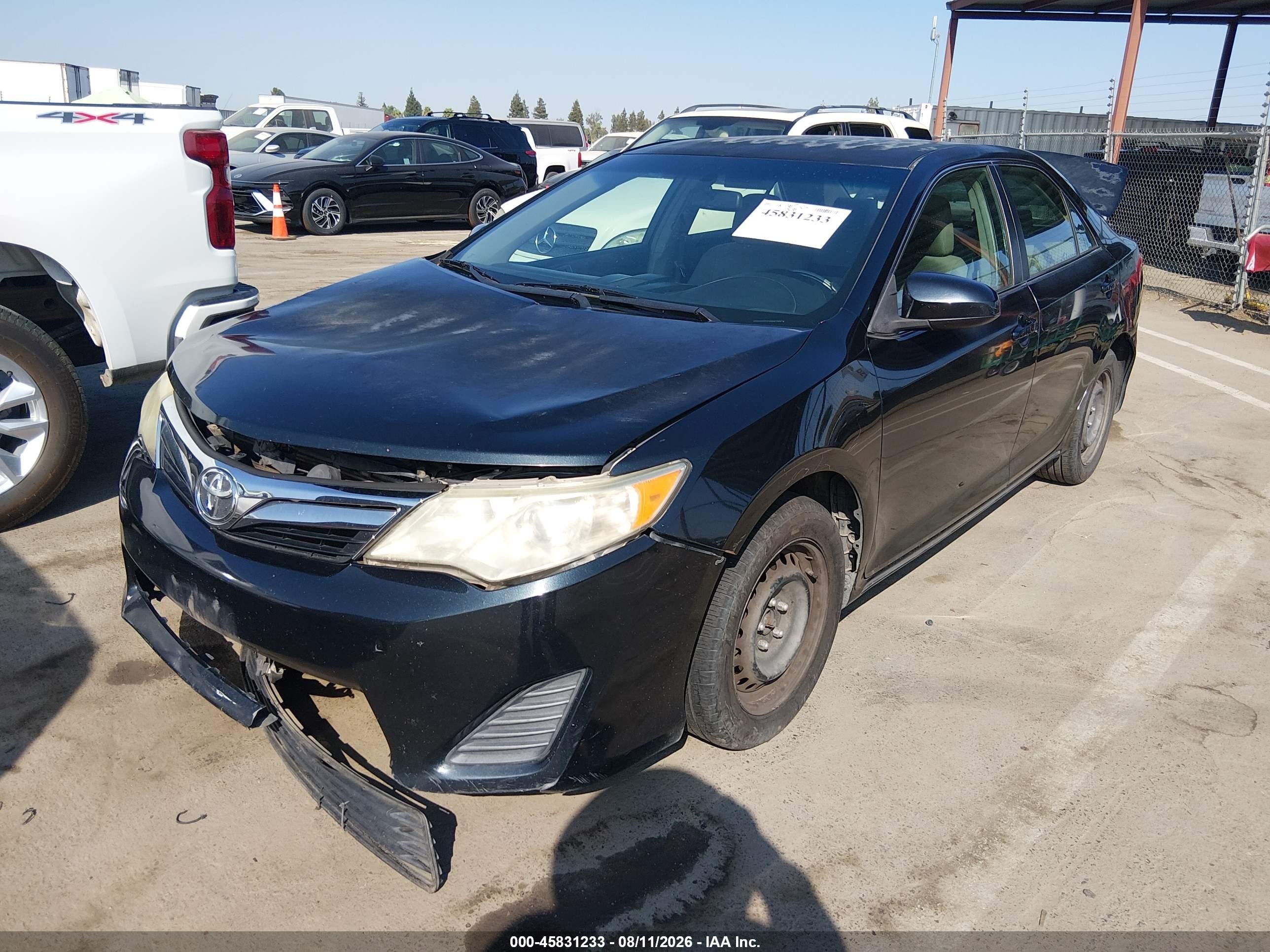 2012 Toyota Camry Le Navy vin: 4T4BF1FK9CR254620