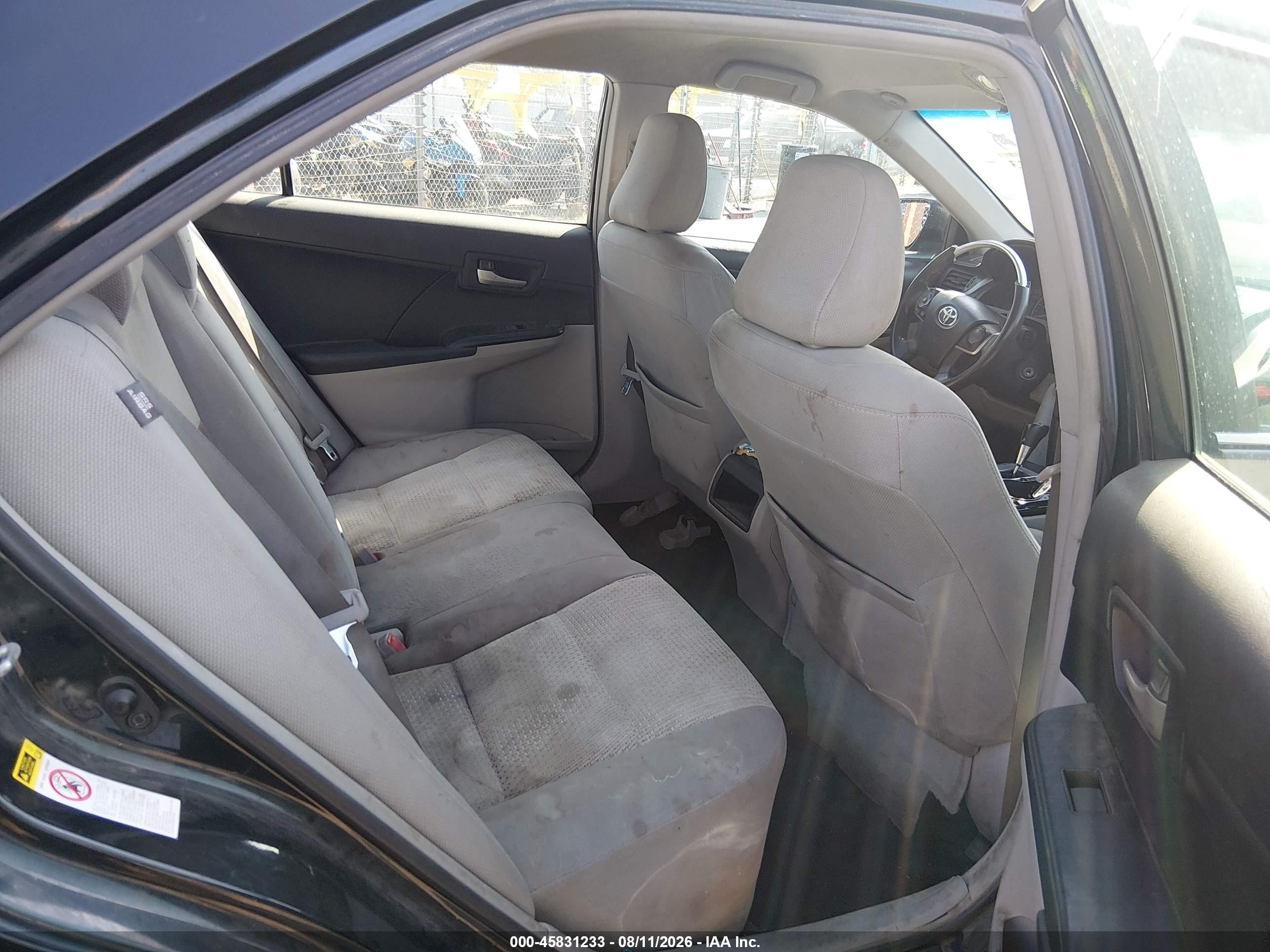 2012 Toyota Camry Le Navy vin: 4T4BF1FK9CR254620
