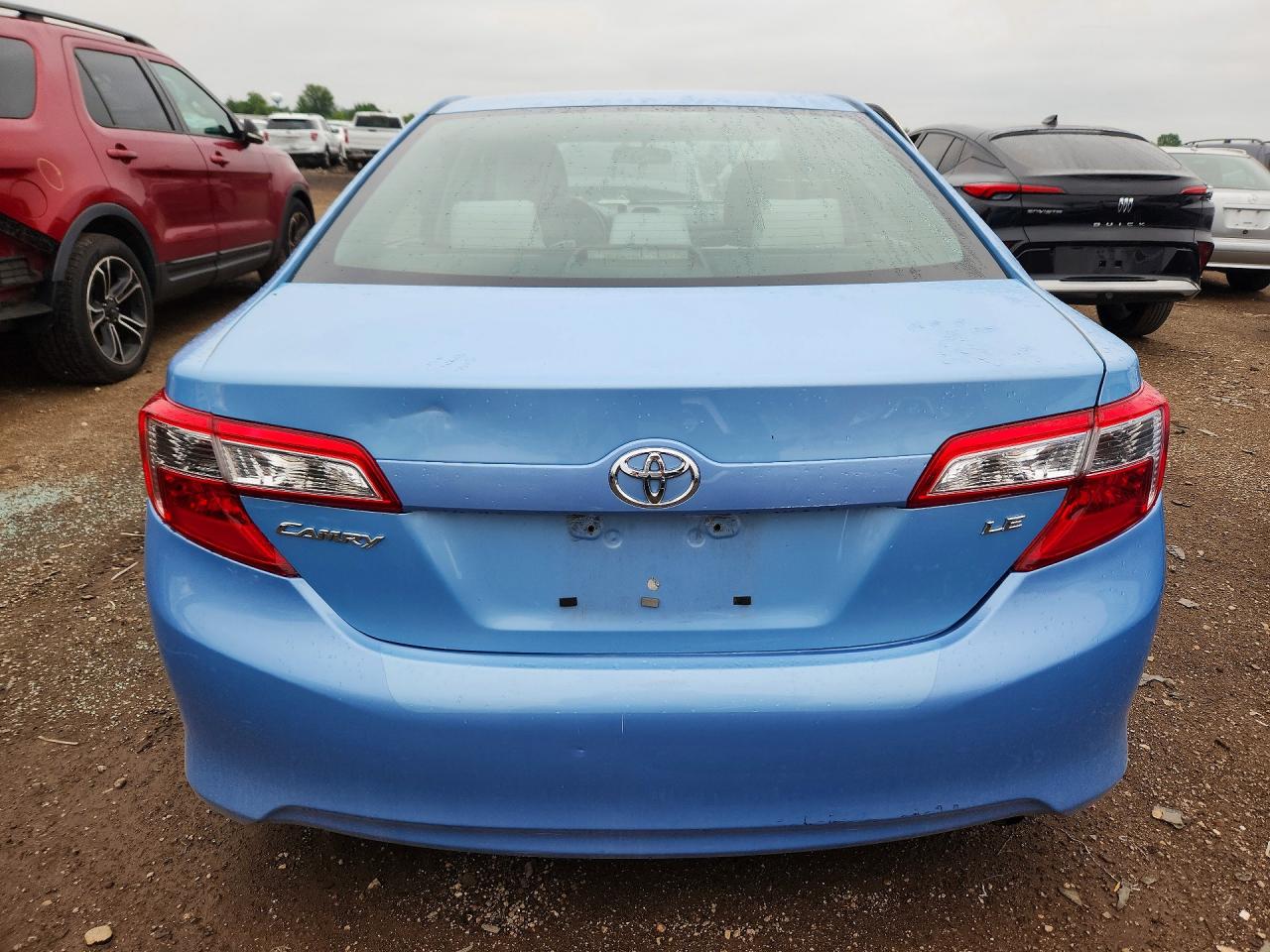 2012 Toyota Camry Le Blue vin: 4T4BF1FK9CR259509