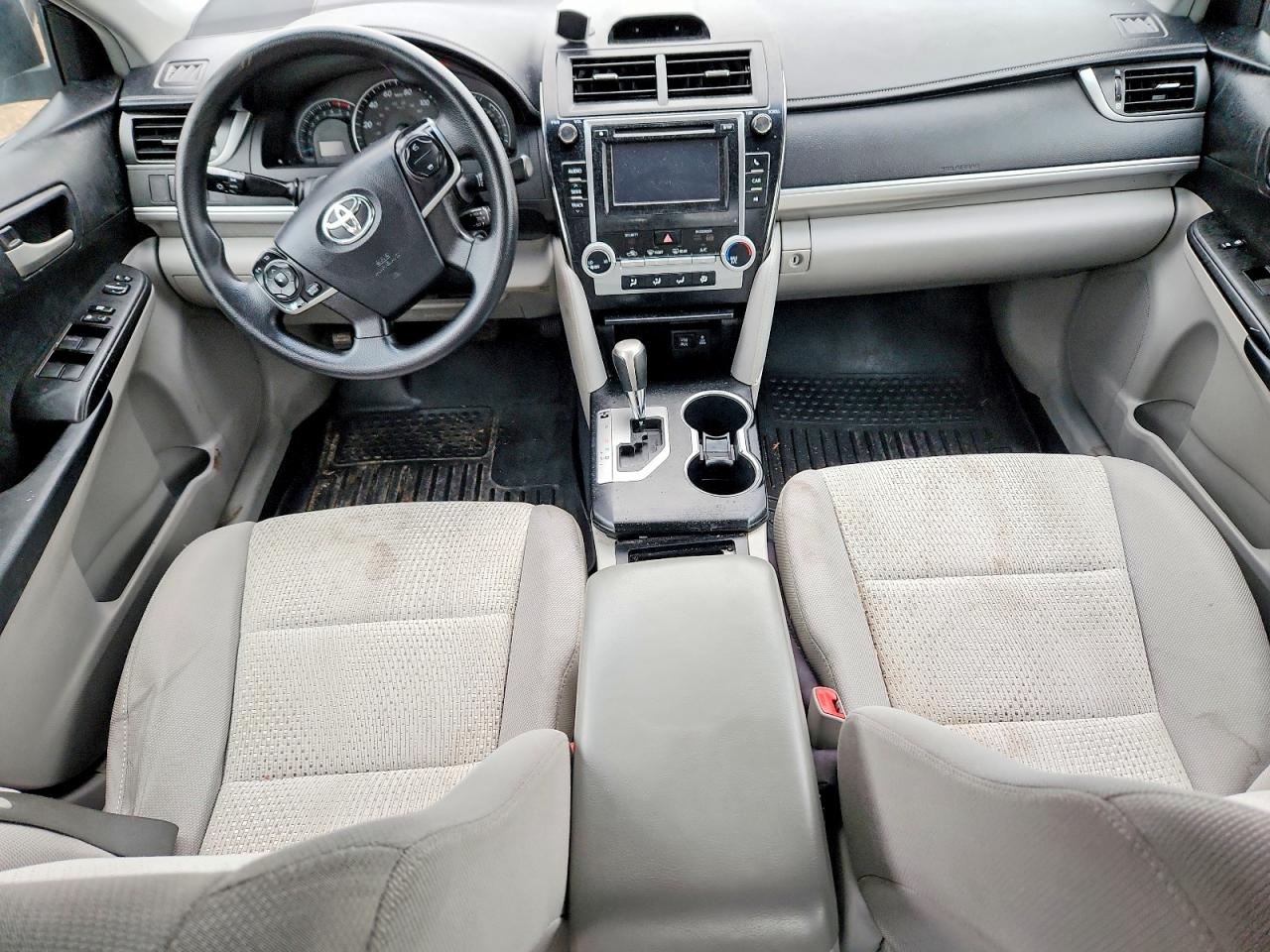 2012 Toyota Camry Le Blue vin: 4T4BF1FK9CR259509
