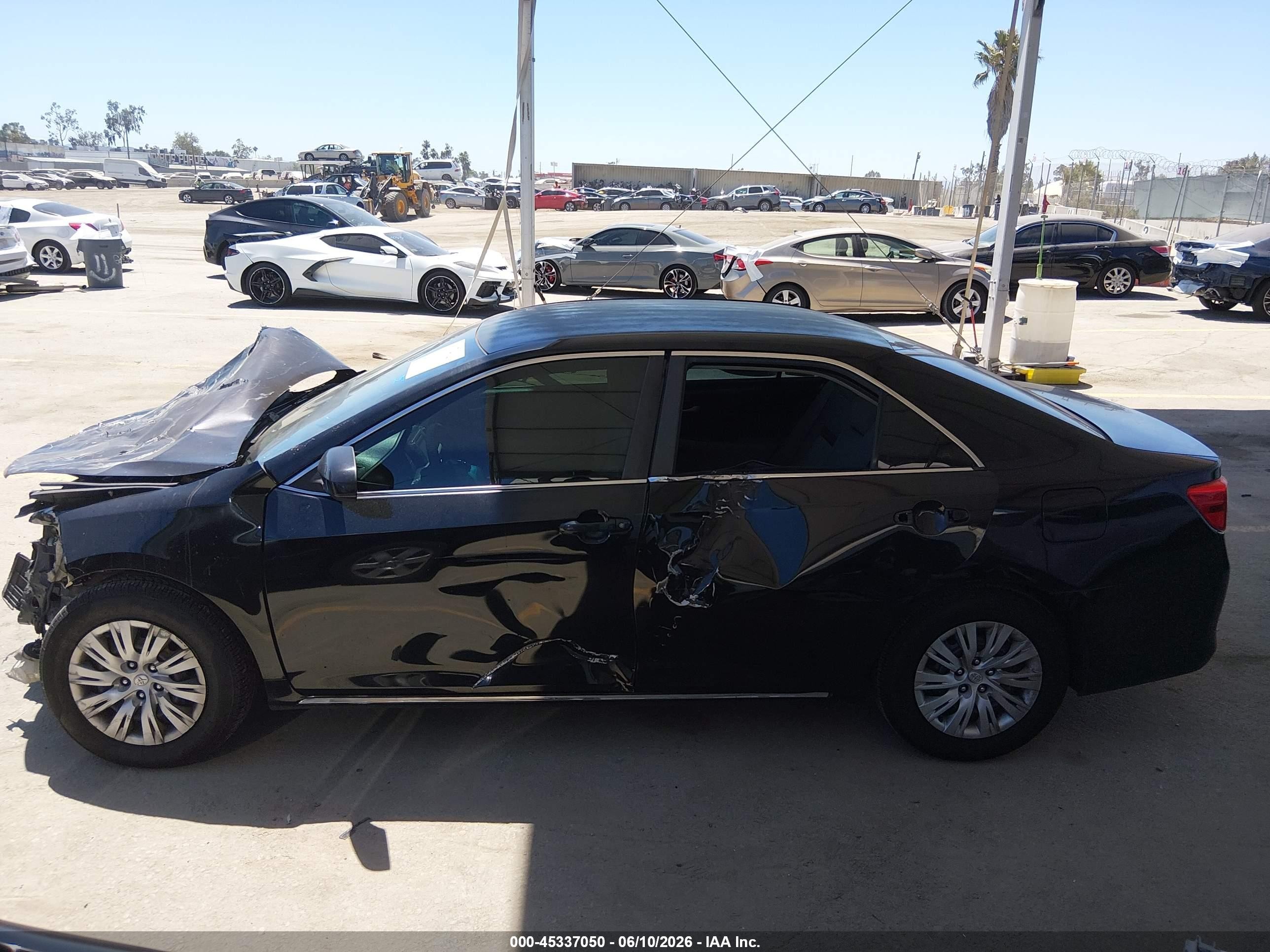 2013 Toyota Camry Le Black vin: 4T4BF1FK9DR287781