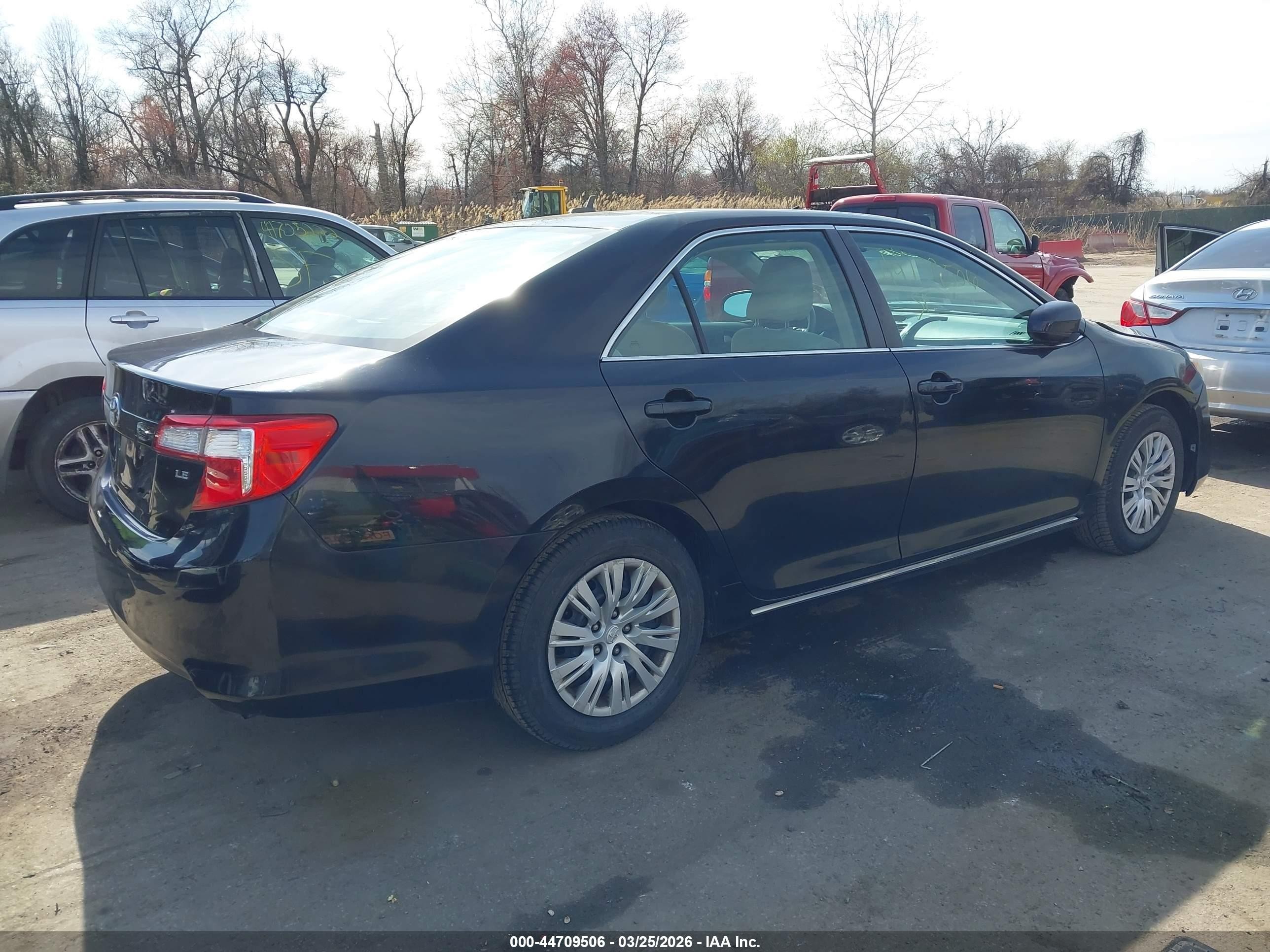 2013 Toyota Camry Le Черный vin: 4T4BF1FK9DR289112
