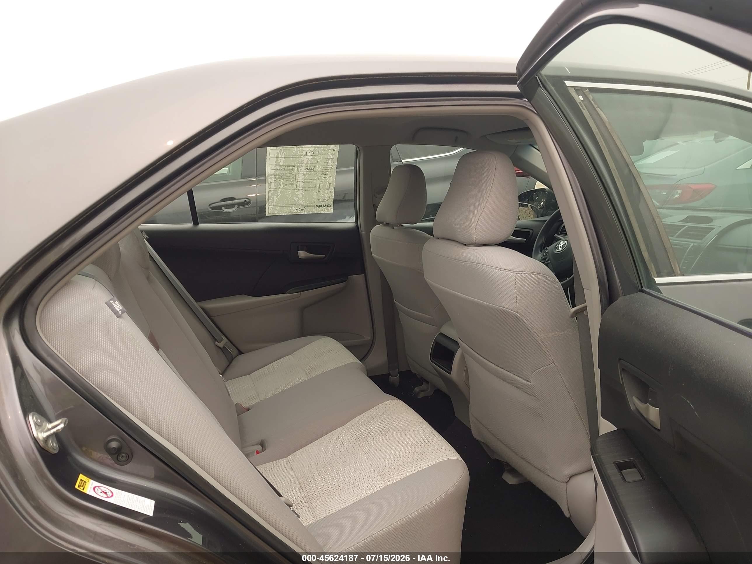 2013 Toyota Camry Le Gray vin: 4T4BF1FK9DR290891
